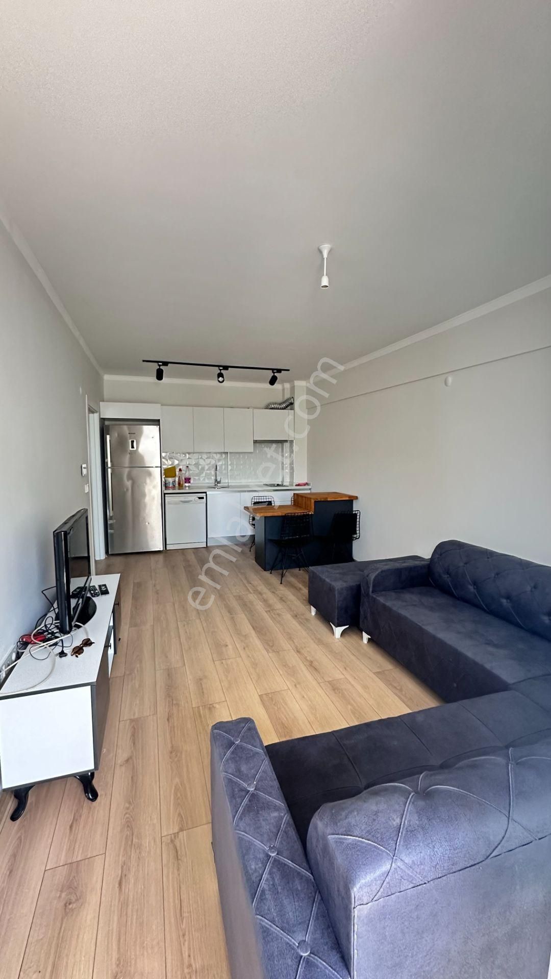 Barbaros Mahallesi Adliye Karşısında Full Eşyalı 1+1 - Görsel 12