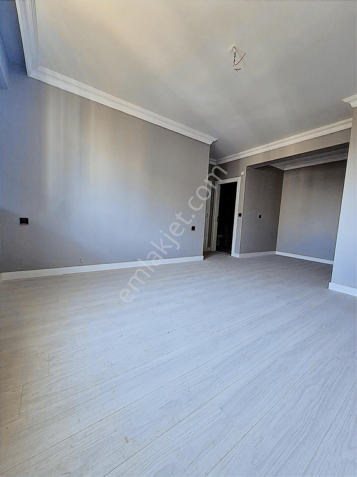 Pendik Çamlık'ta Havuzlu Sitede 3,5+1 Satılık - Görsel 8