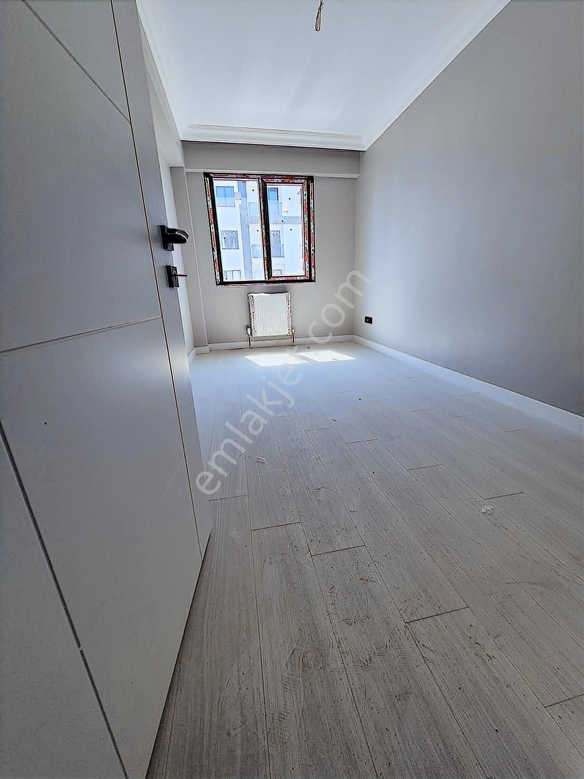 Pendik Çamlık'ta Havuzlu Sitede 3,5+1 Satılık - Görsel 2
