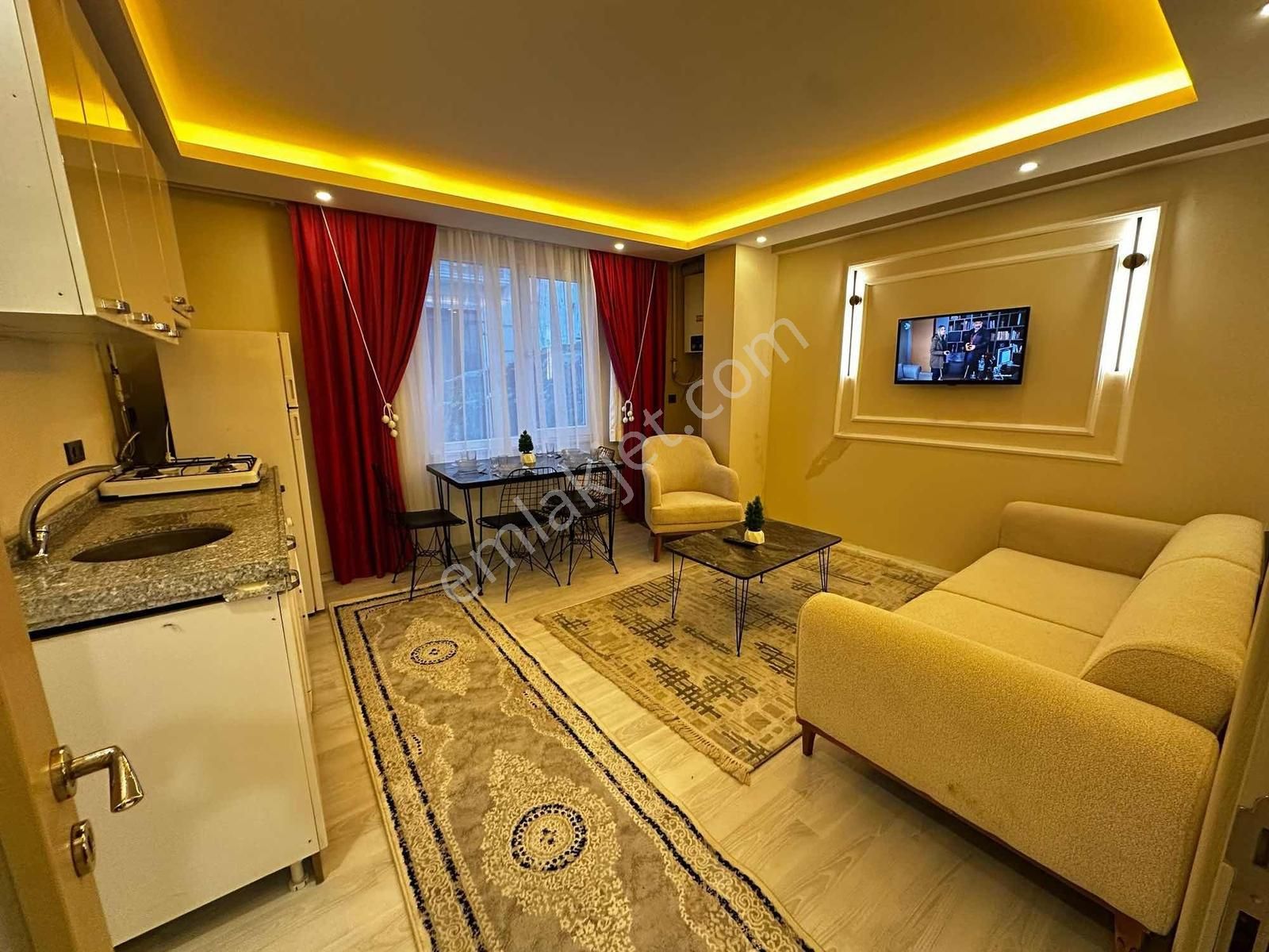 Çağlayan'da Metro-metrobüs'e 15 Dk Full Sıfır Eşyalı 3+1 Daire