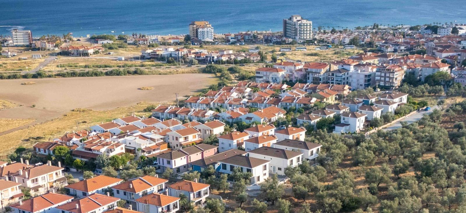 Ayvalık Sarımsaklı'da Mükemmel Konumda Emsalsiz Satılık Villa - Görsel 21