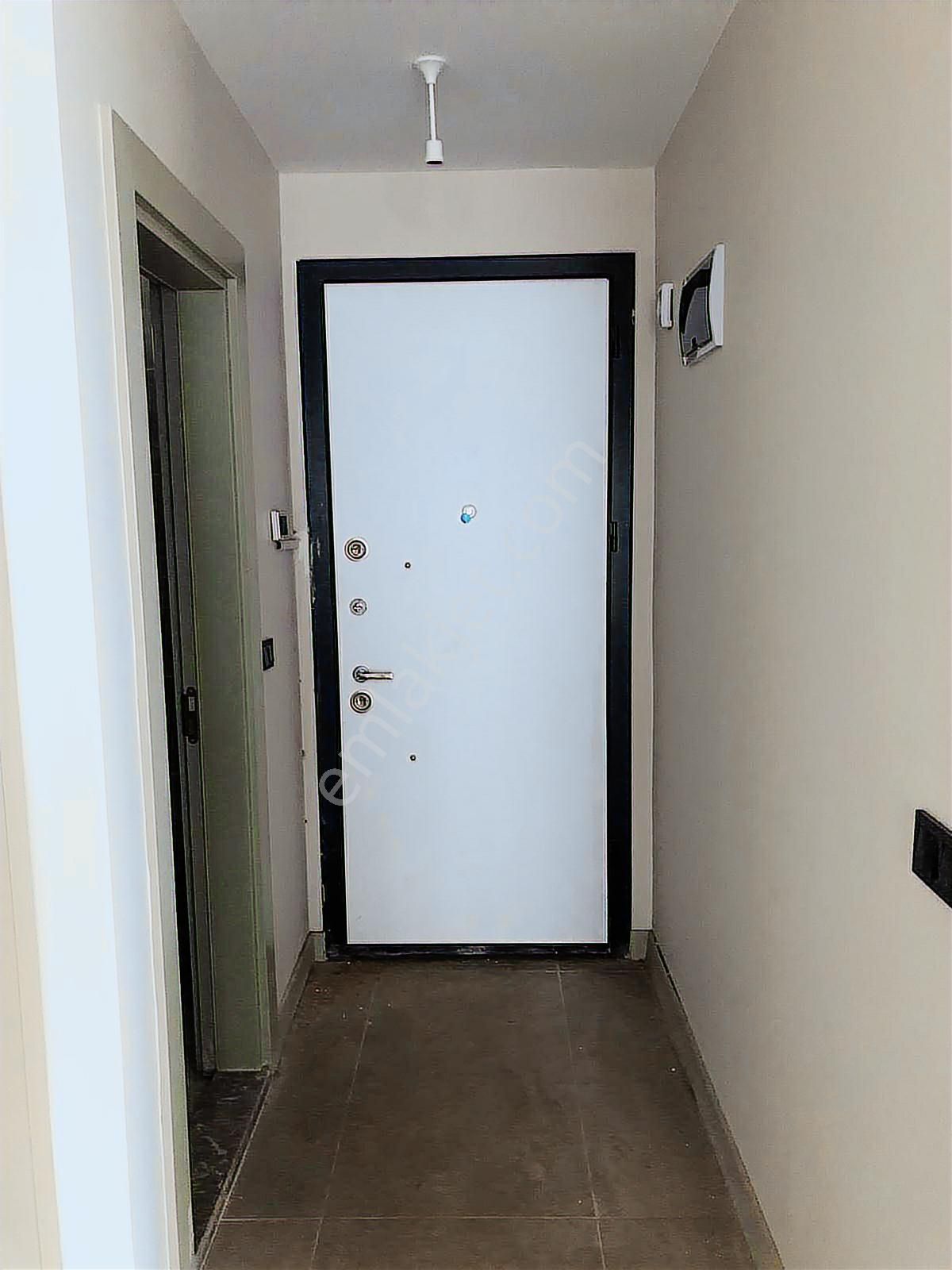 Ayvalık Sarımsaklı'da Mükemmel Konumda Satılık Özel Yapım Villa - Görsel 33