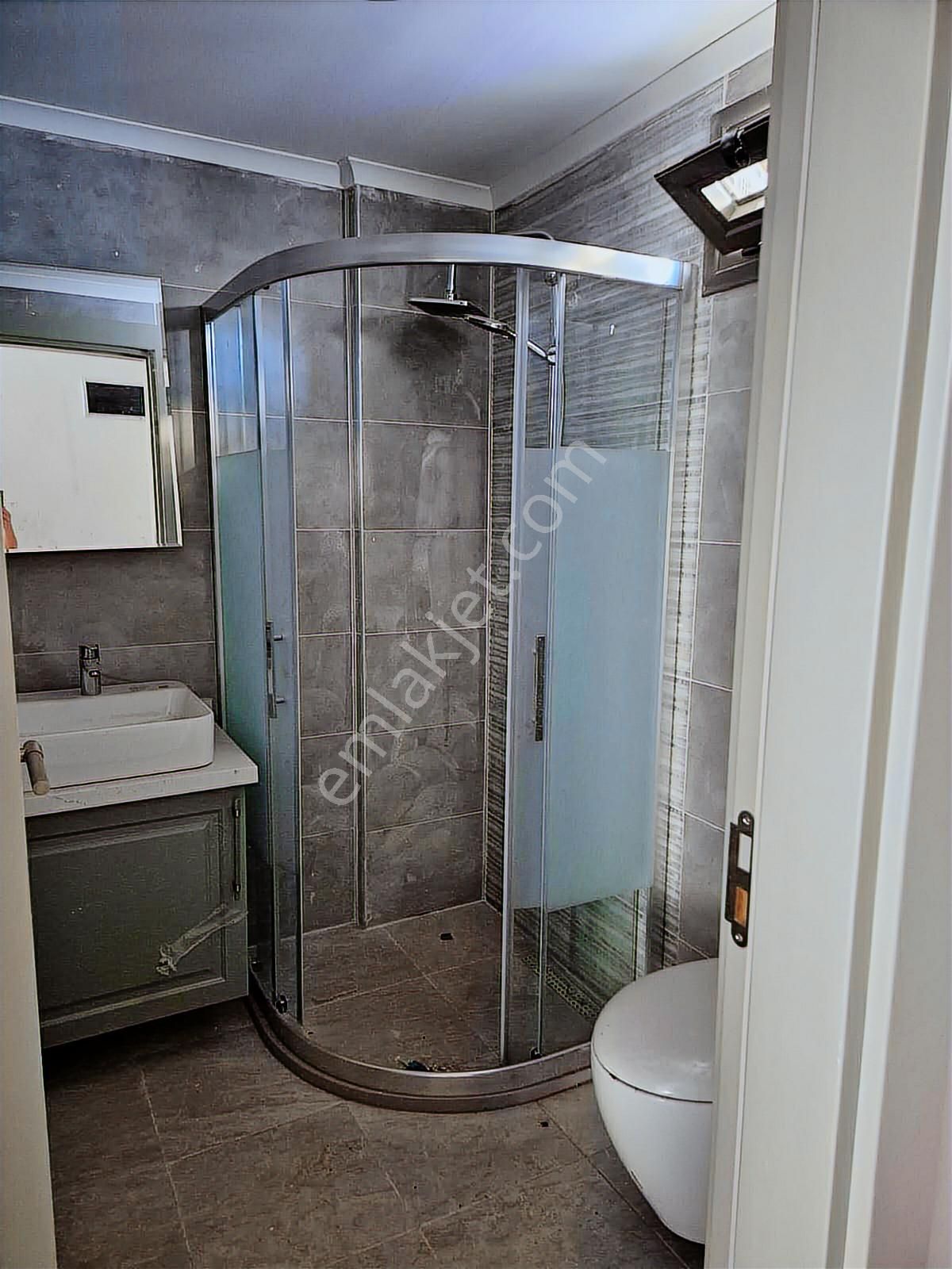 Ayvalık Sarımsaklı'da Mükemmel Konumda Satılık Özel Yapım Villa - Görsel 29