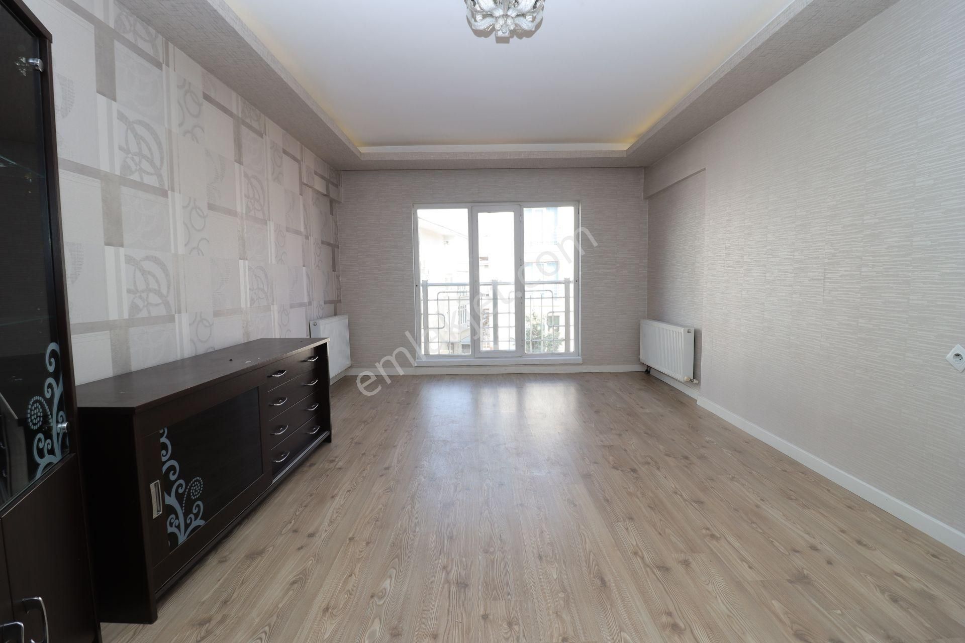 Akif'ten Etimesgut Piyade'de Ön Cephe 4+1 Dubleks Satılık Daire - Görsel 9