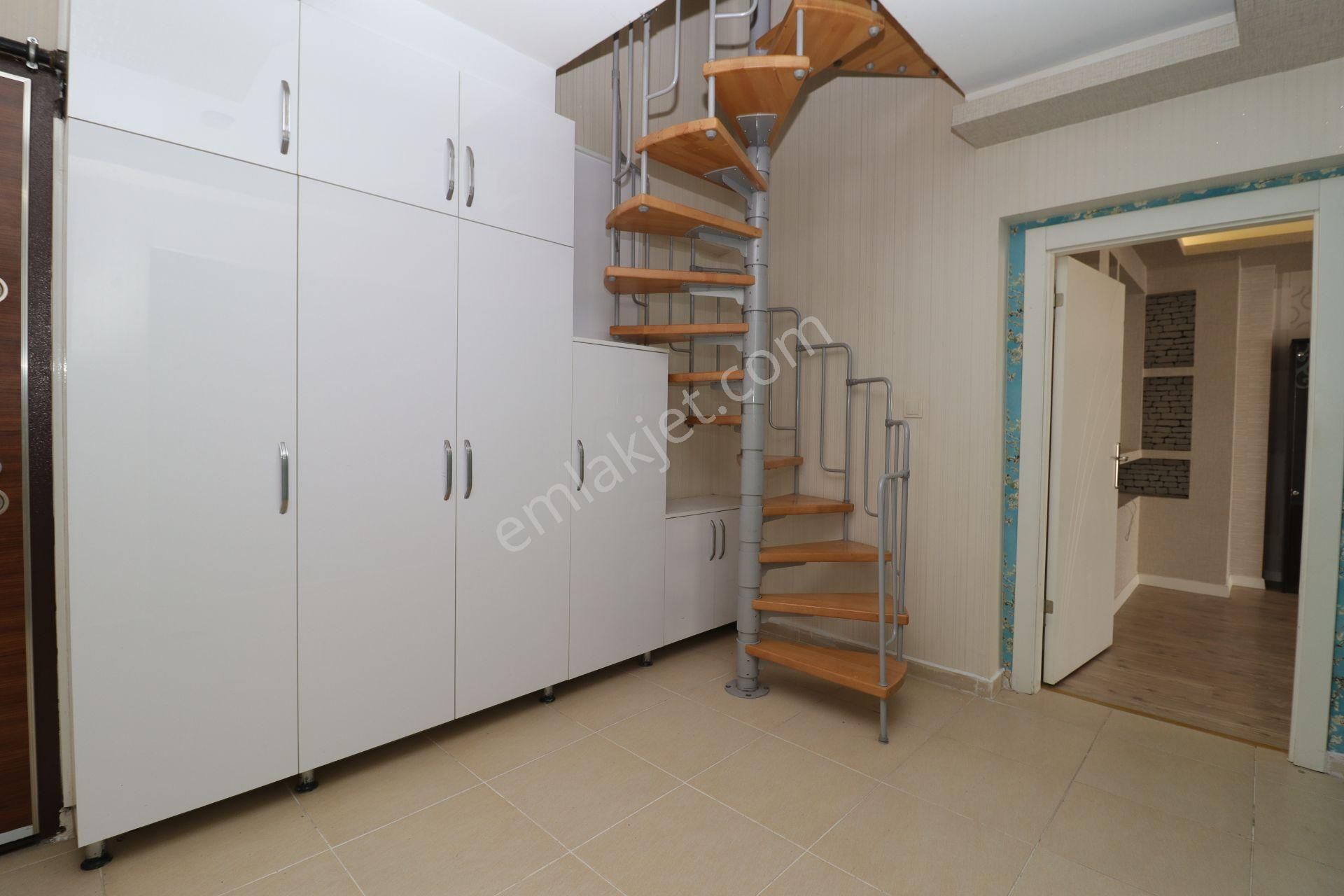 Akif'ten Etimesgut Piyade'de Ön Cephe 4+1 Dubleks Satılık Daire - Görsel 16