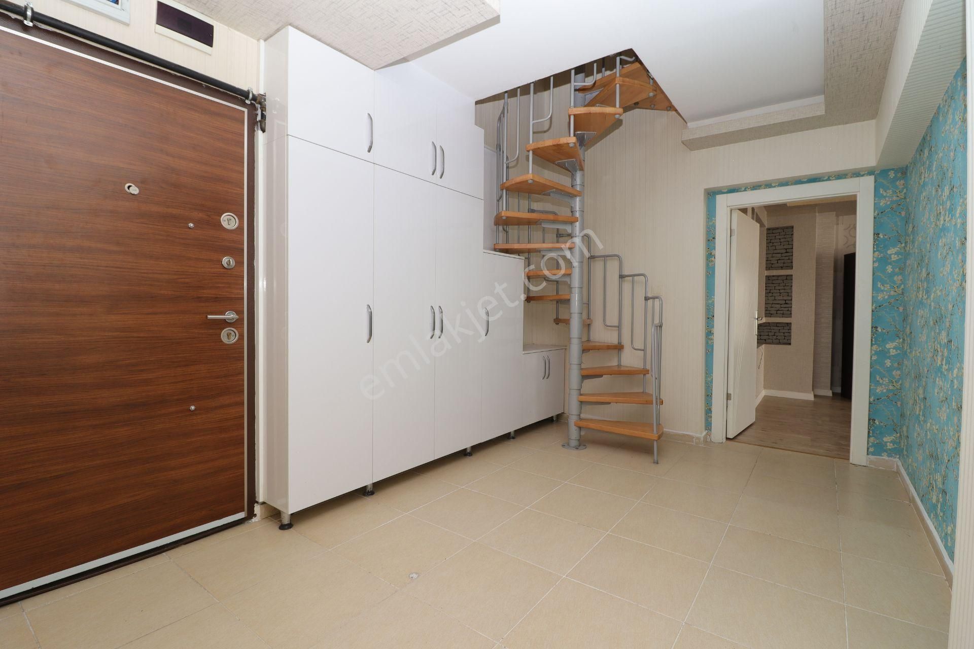 Akif'ten Etimesgut Piyade'de Ön Cephe 4+1 Dubleks Satılık Daire - Görsel 11