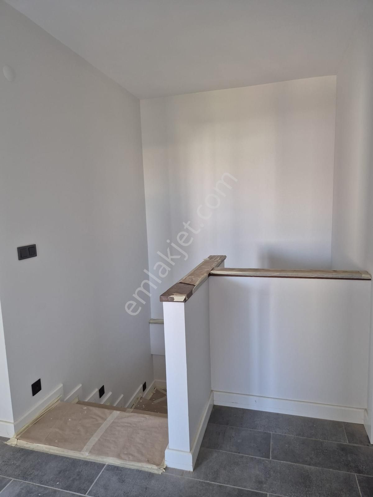 Route 10'dan Ayvalık Sarımsaklı'da Harika Tasarım Satılık Villa - Görsel 29