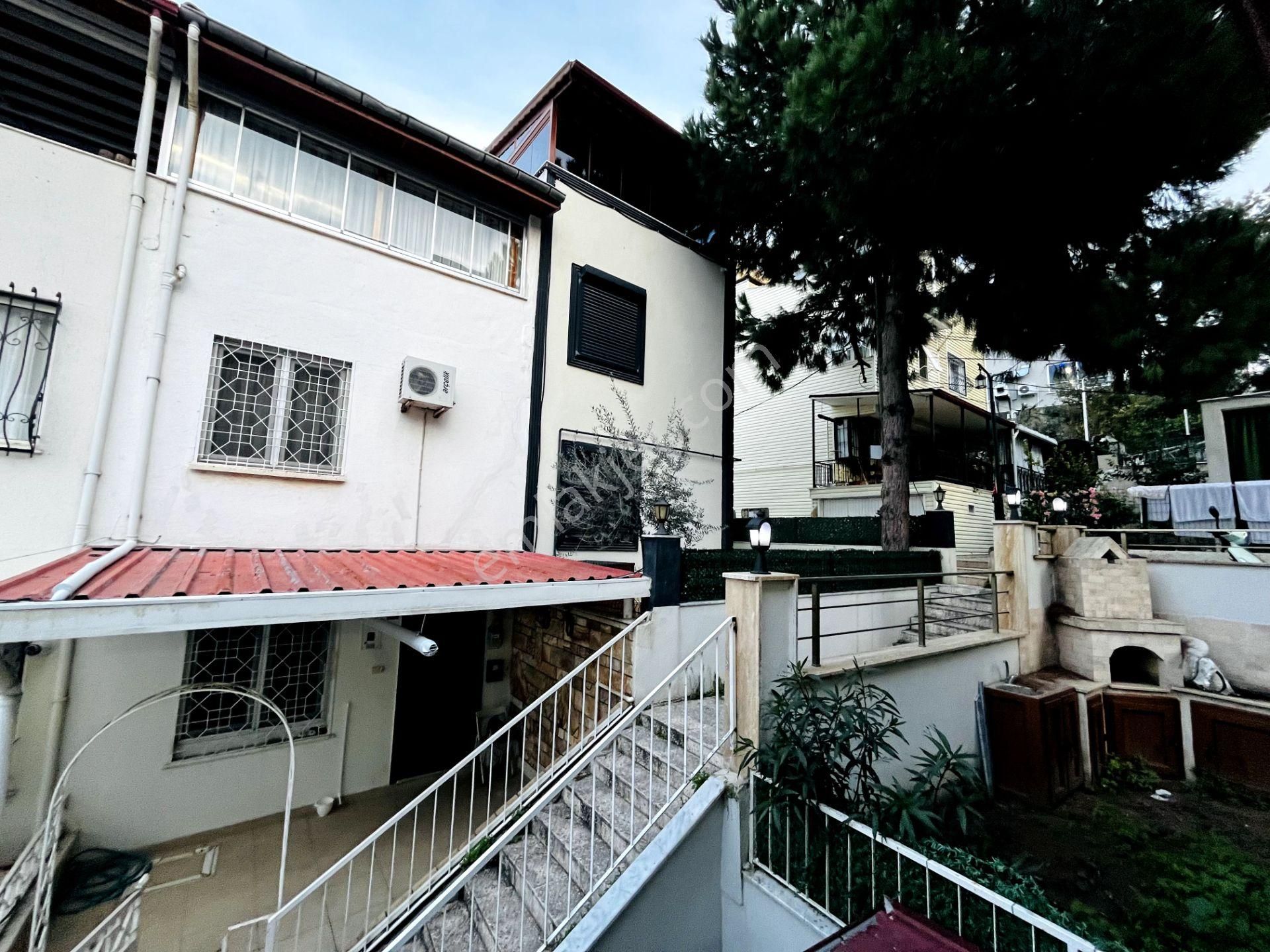 Kuşadası Türkmen'de Merkeze Marinaya Yürüme Mesafede 4+2 Villa - Görsel 3