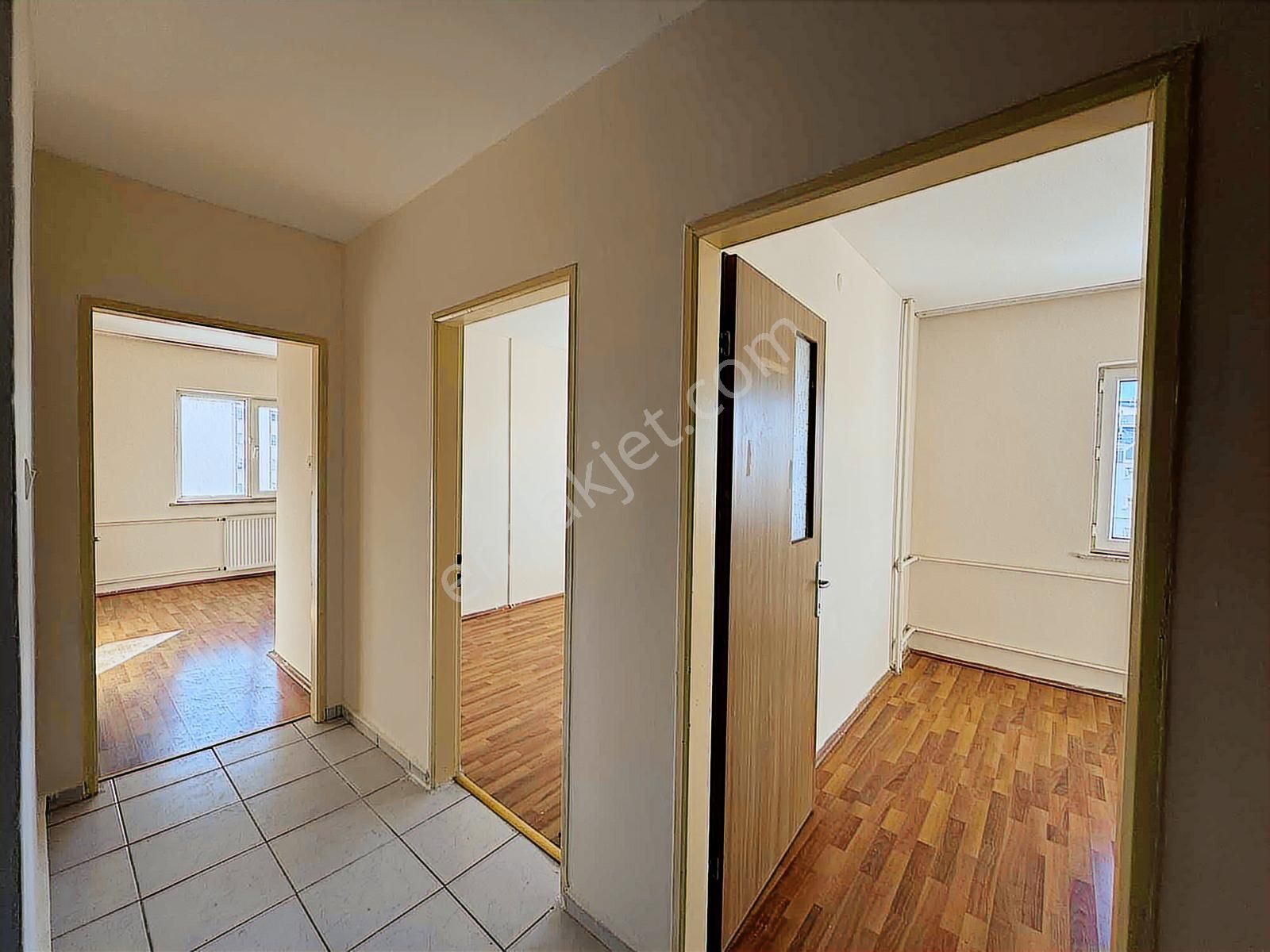 Süper Konumlu Tertemiz Kiralık İldem A - Görsel 23