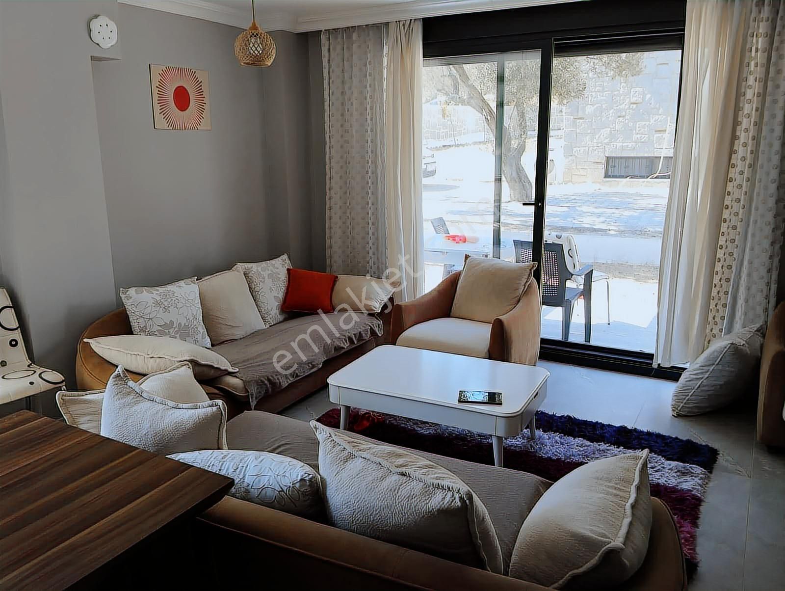 Route 10 Gayrimenkul'den Ayvalık Sarımsaklı'da Satılık Villa - Görsel 8