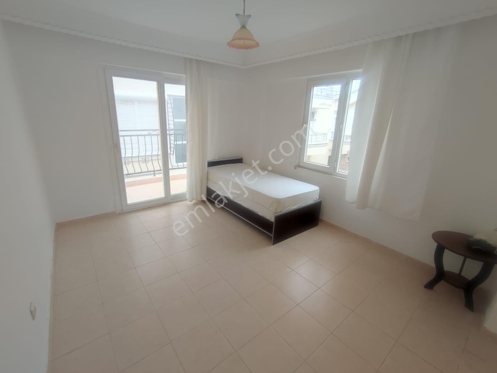 Altınkum Mahallesinde 3+1 Denize 2 Dk Yürüme Mesafesinde Çatı Dubleks - Görsel 3