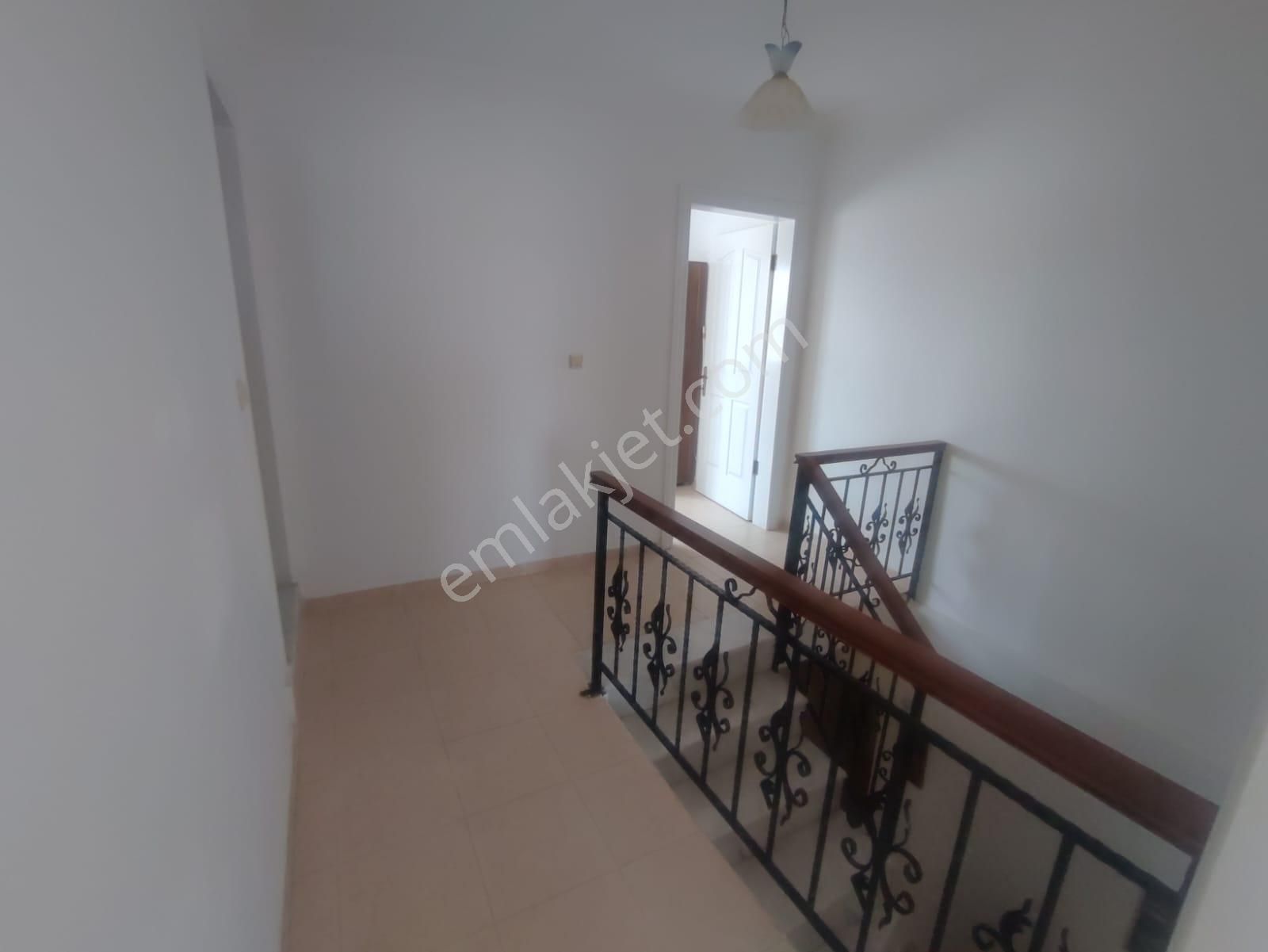 Altınkum Mahallesinde 3+1 Denize 2 Dk Yürüme Mesafesinde Çatı Dubleks - Görsel 11