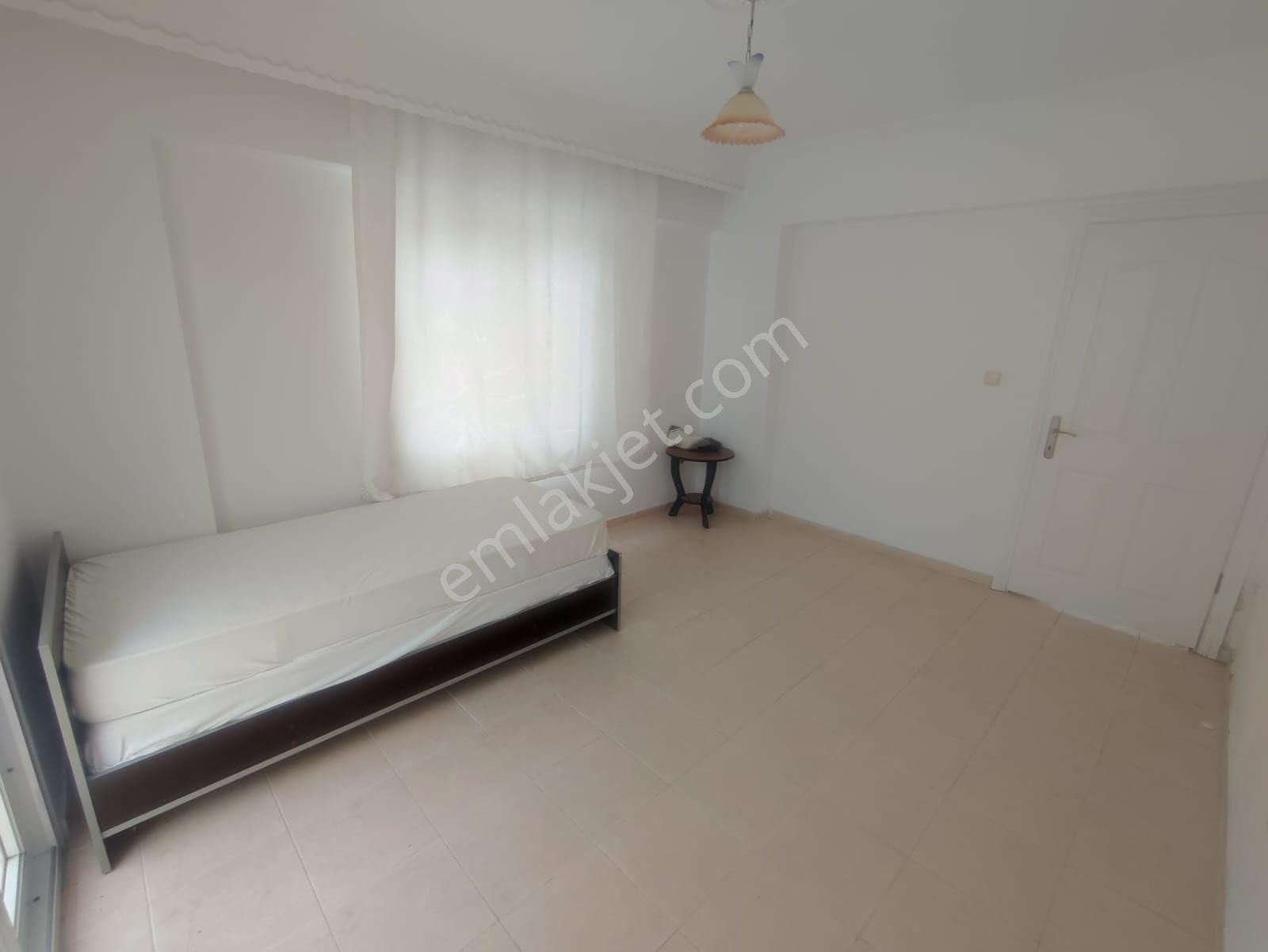 Altınkum Mahallesinde 3+1 Denize 2 Dk Yürüme Mesafesinde Çatı Dubleks - Görsel 4