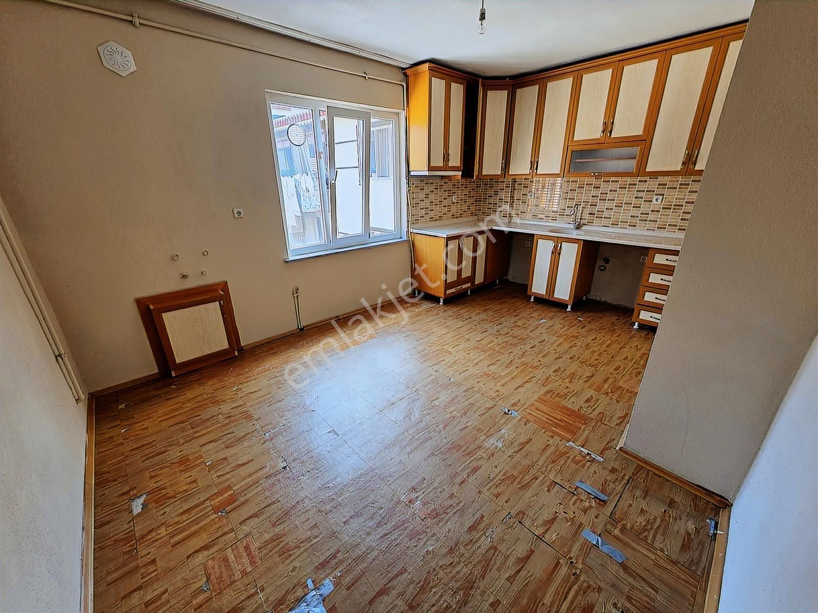 Çınarönünde Kapalı Pazara Yakın Ara Kat 2+1 Geniş Daire - Görsel 6