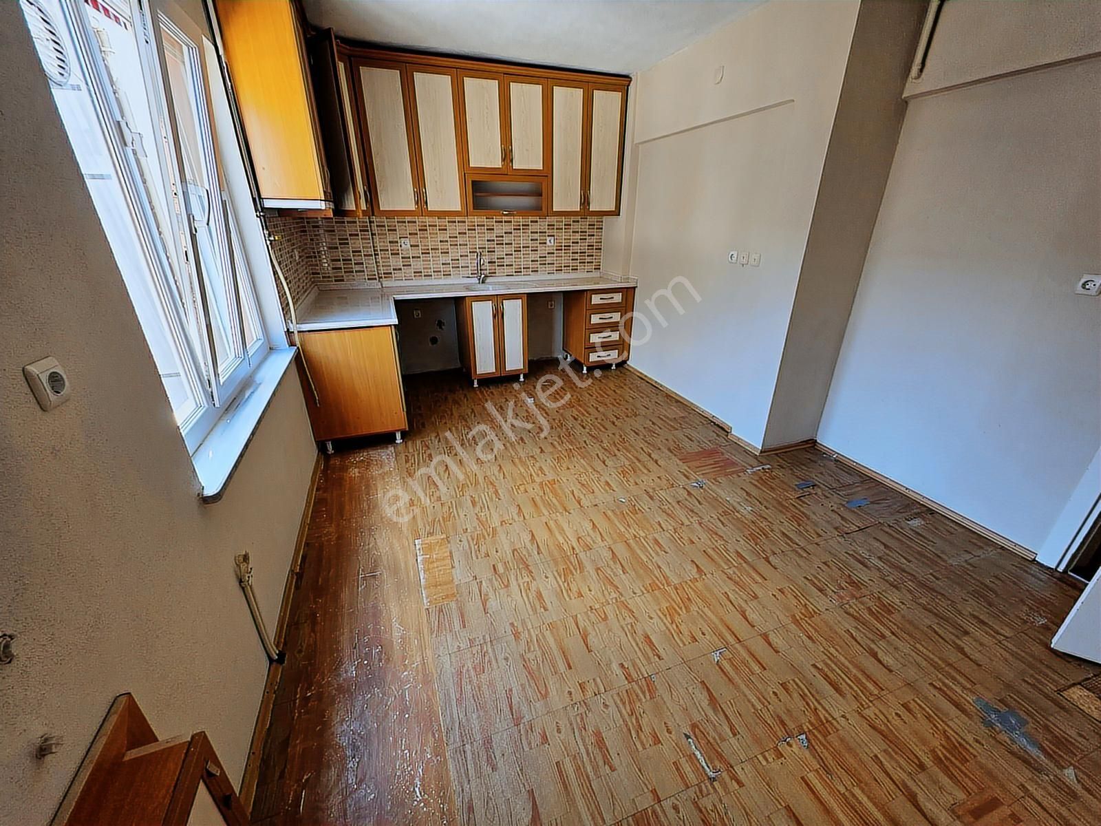 Çınarönünde Kapalı Pazara Yakın Ara Kat 2+1 Geniş Daire - Görsel 18