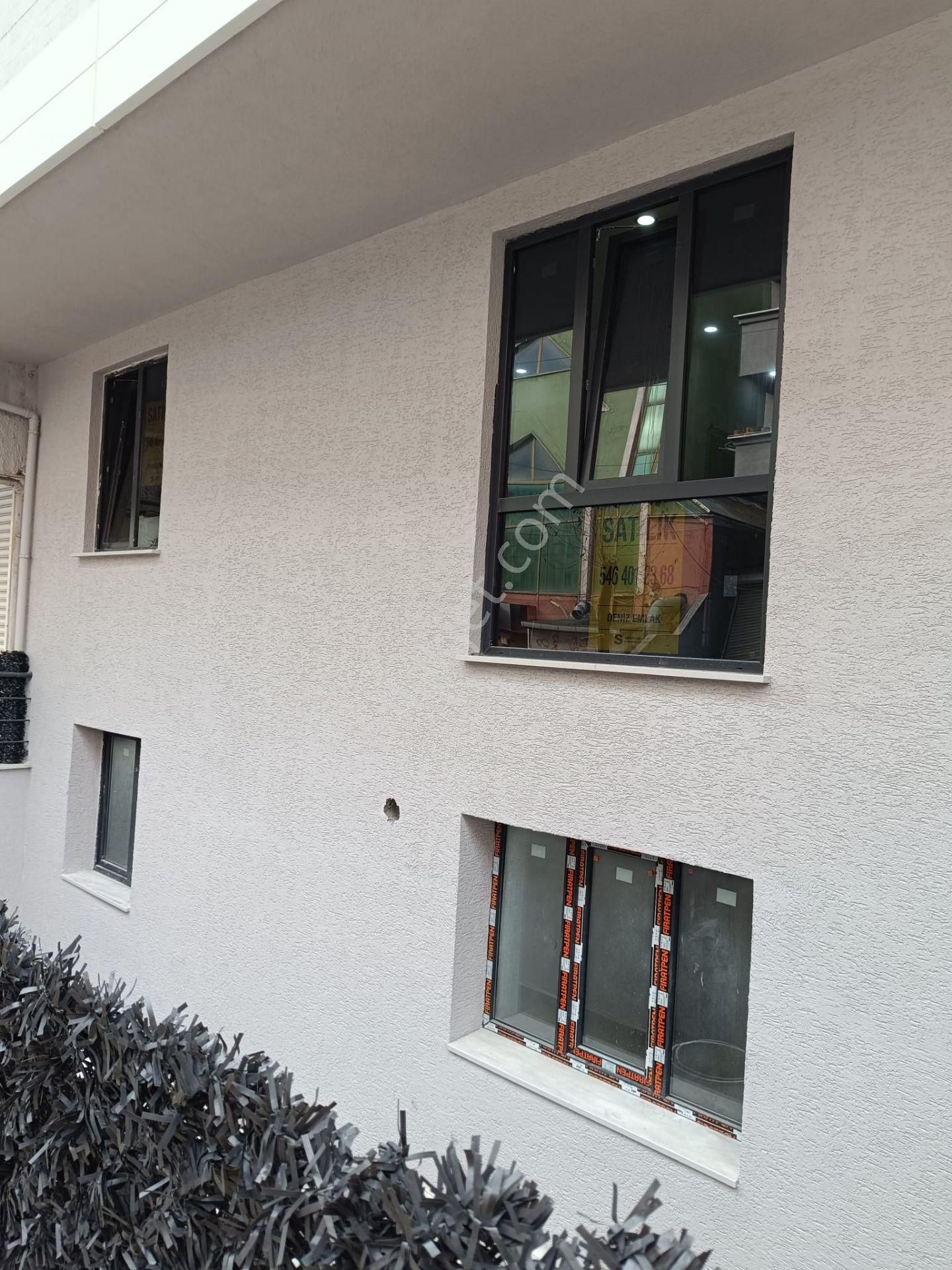 Avcılar Üniversite Mahallesi Sıfır 1+1 Amerikan Mutfak Bahçe Katı - Görsel 3