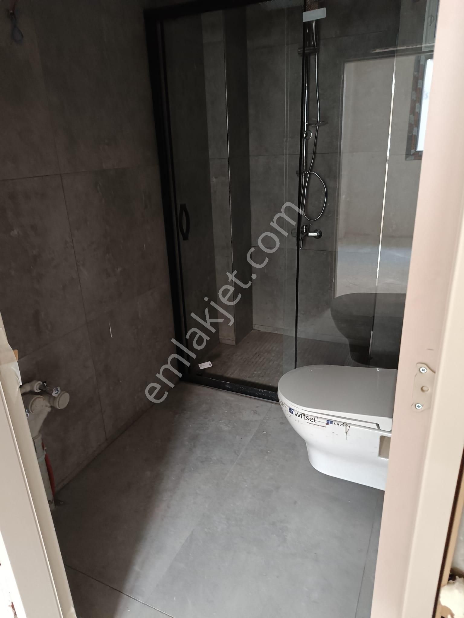 Avcılar Üniversite Mahallesi Sıfır 1+1 Amerikan Mutfak Bahçe Katı - Görsel 25