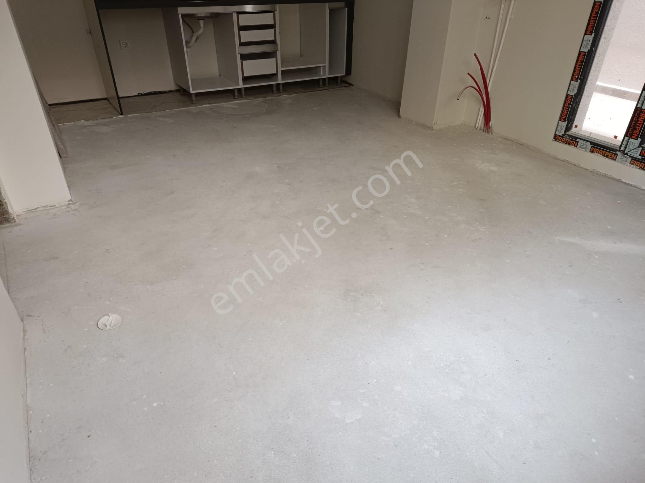 Avcılar Üniversite Mahallesi Sıfır 1+1 Amerikan Mutfak Bahçe Katı - Görsel 15