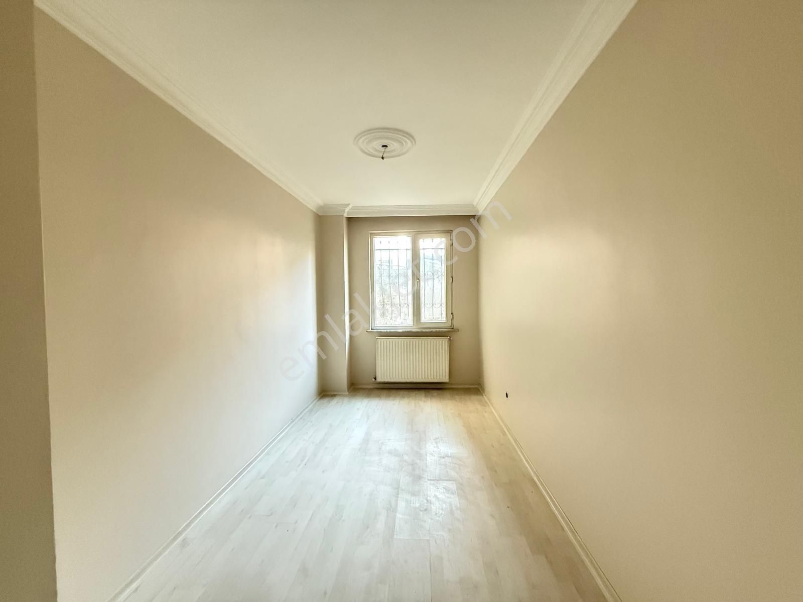 Satılık Sarıgazi Merkezde 2+1 Bahçe Kullanımlı 70m2 Daire - Görsel 14