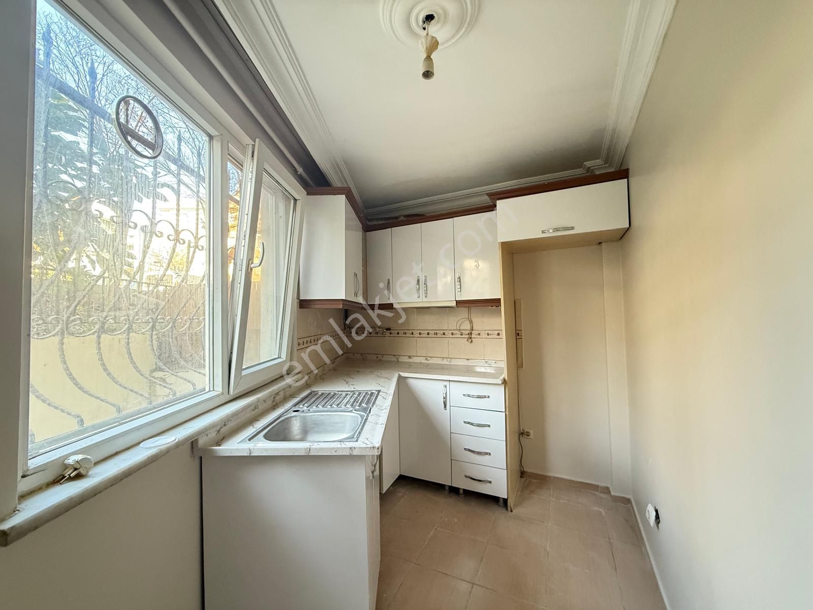 Satılık Sarıgazi Merkezde 2+1 Bahçe Kullanımlı 70m2 Daire - Görsel 6