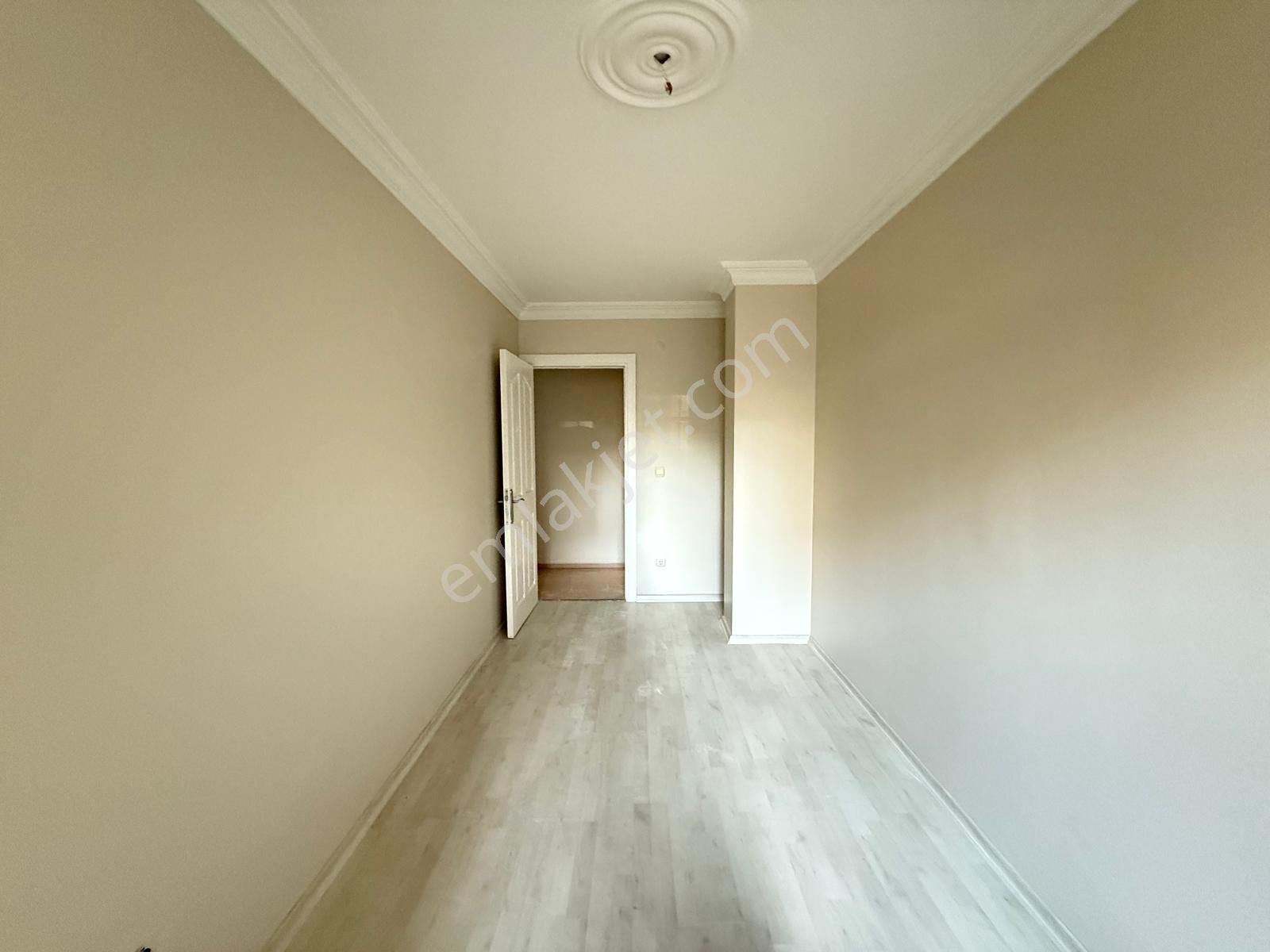 Satılık Sarıgazi Merkezde 2+1 Bahçe Kullanımlı 70m2 Daire - Görsel 12