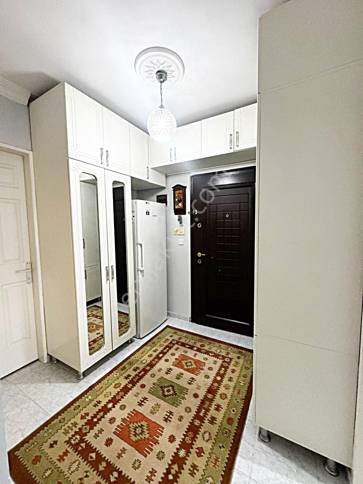 Metrobüse Yakın 150m2 Güvenlikli Site İçinde 3+1 Satılık Daire - Görsel 19