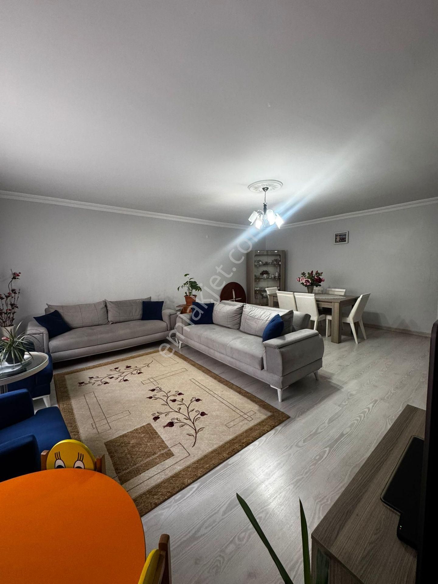 Metrobüse Yakın 150m2 Güvenlikli Site İçinde 3+1 Satılık Daire - Görsel 25