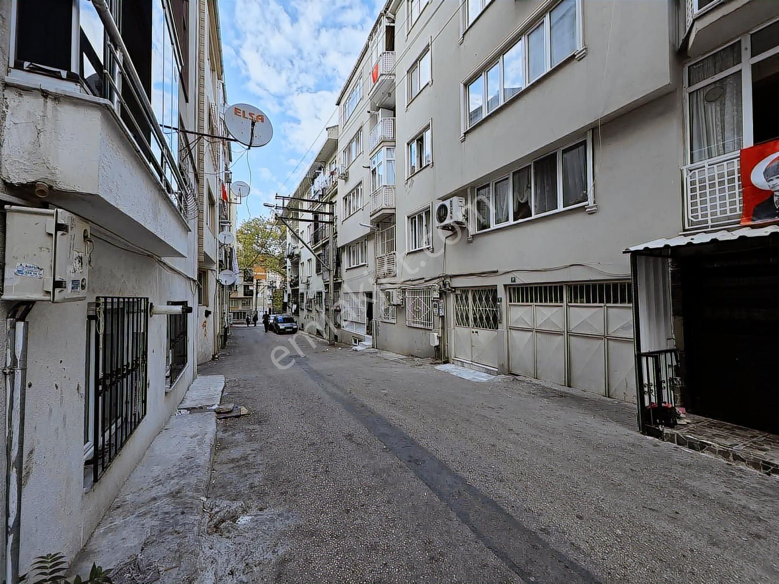 Yıldırım Selimzade Mahallesi'nde Arakat Satılık 2+1 Daire - Görsel 6