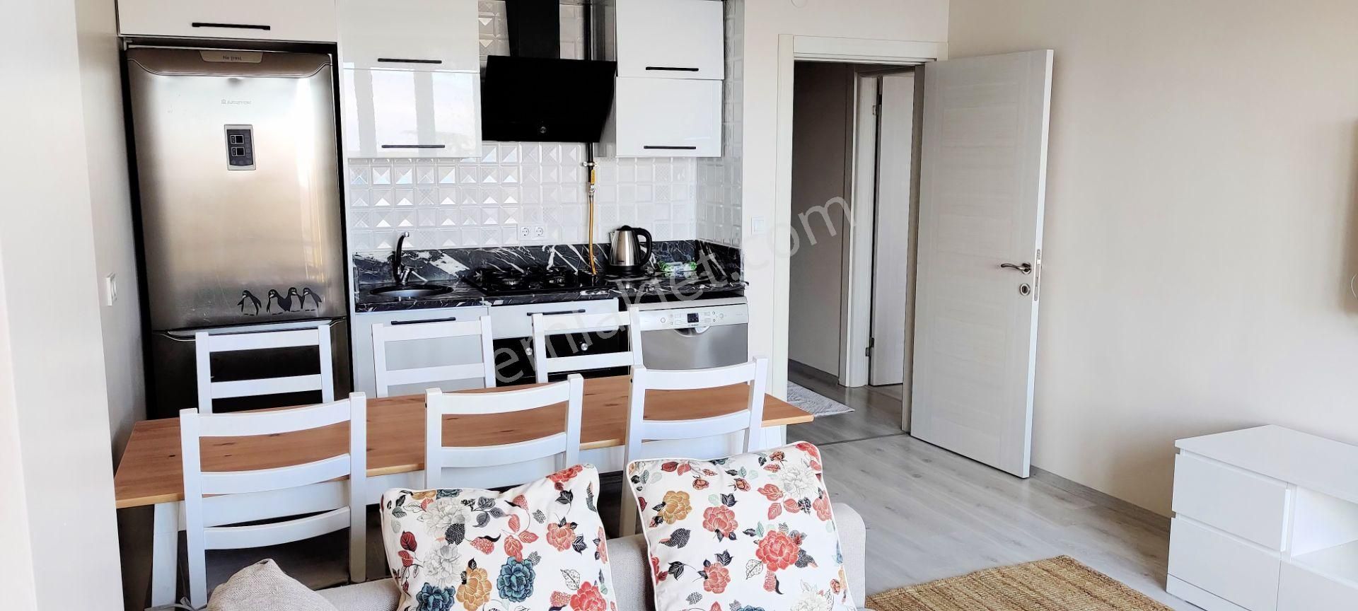 Bütün Odaları Deniz Manzaralı, Eşyalı, Teraslı 2+1 Dubleks - Görsel 19