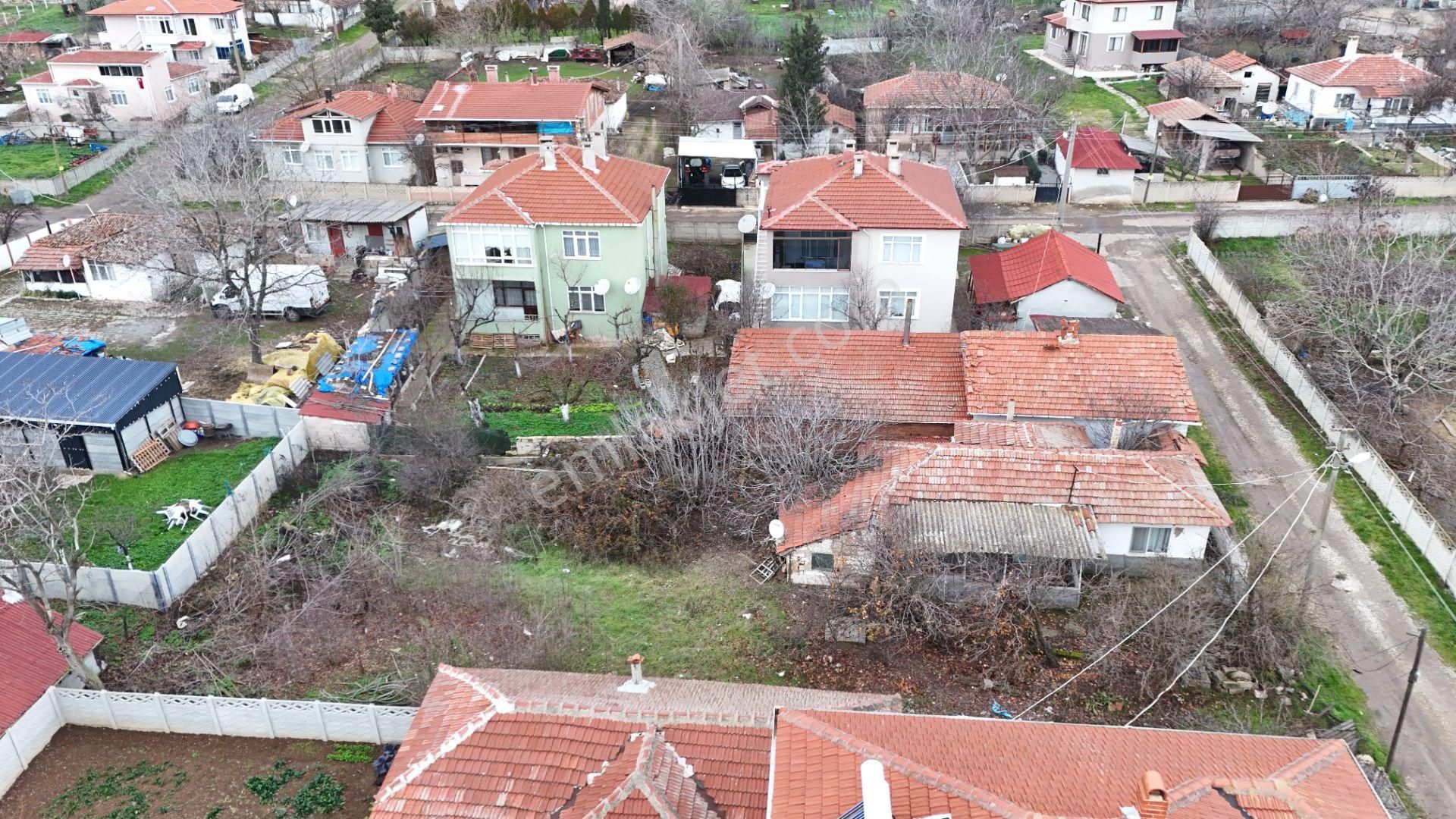 Lüleburgaz Ahmetbeyde Satılık Köy Evi - Görsel 2