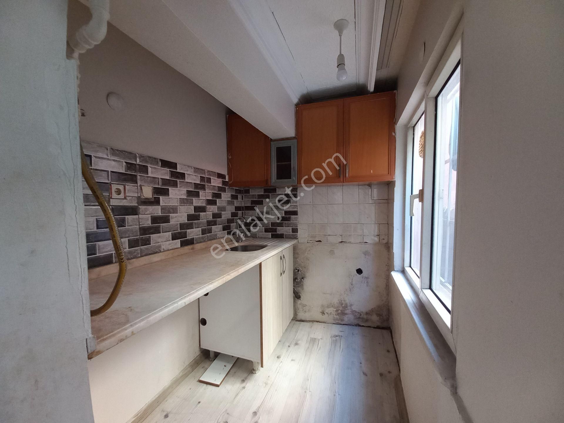 Şeref Emlak Satılık Daire 1.500.000 Tl