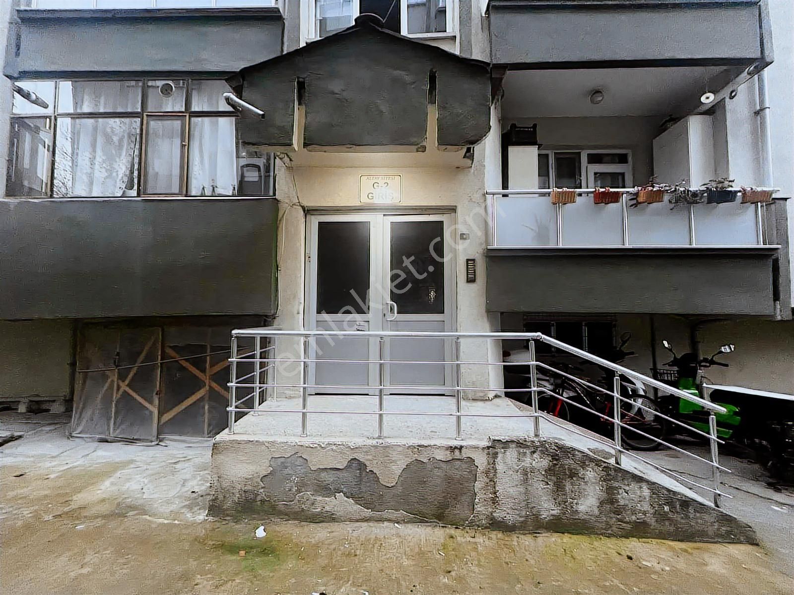 Tapu54 | Adapazarı Yağcılar Mah. Merkezi Konumda 3+1 Daire - Görsel 4