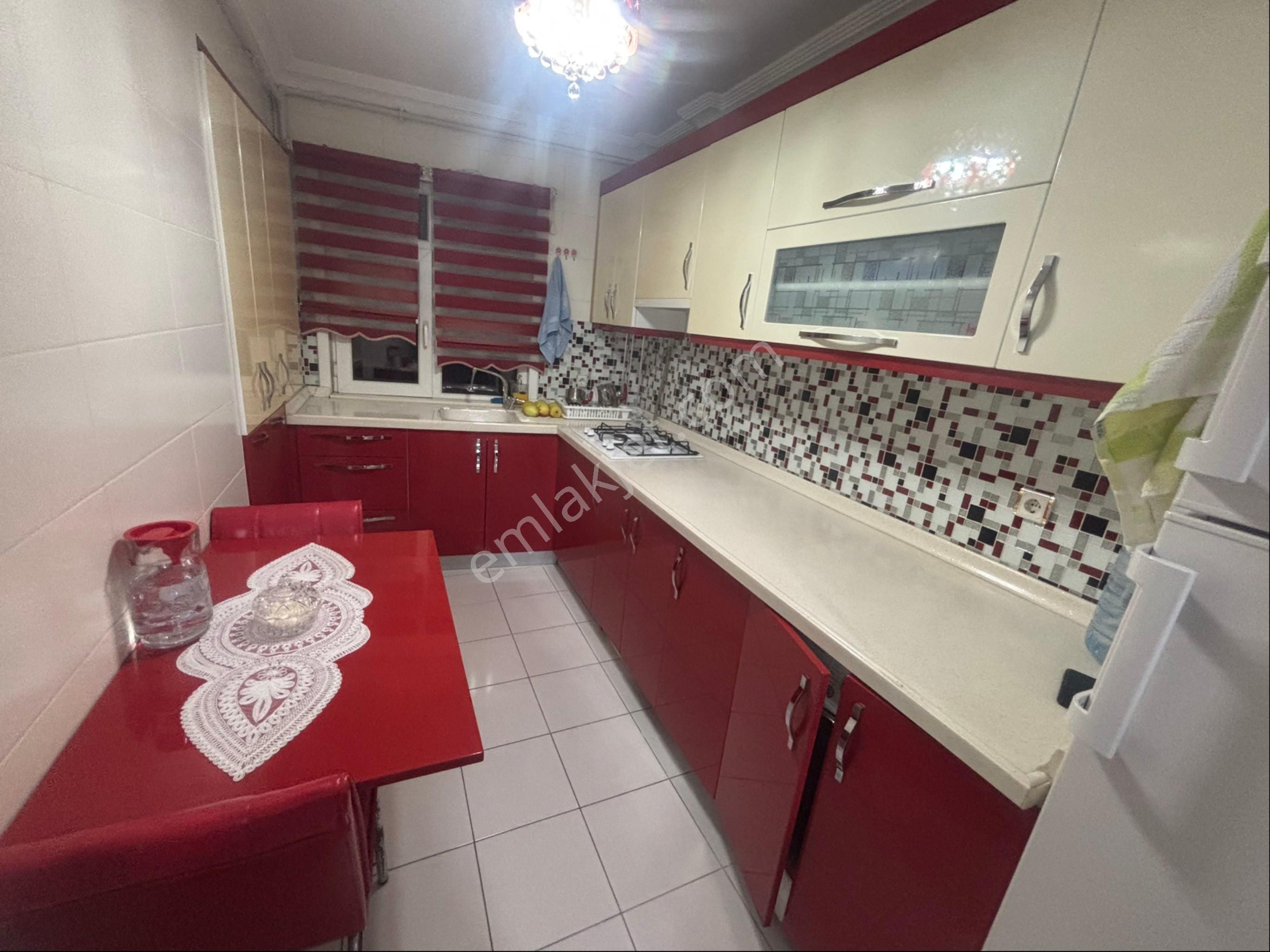 Delta’dan E-5 Cepheli 2+1 Sıfırlanmış 100m2 Satılık Ara Kat Daire - Görsel 10