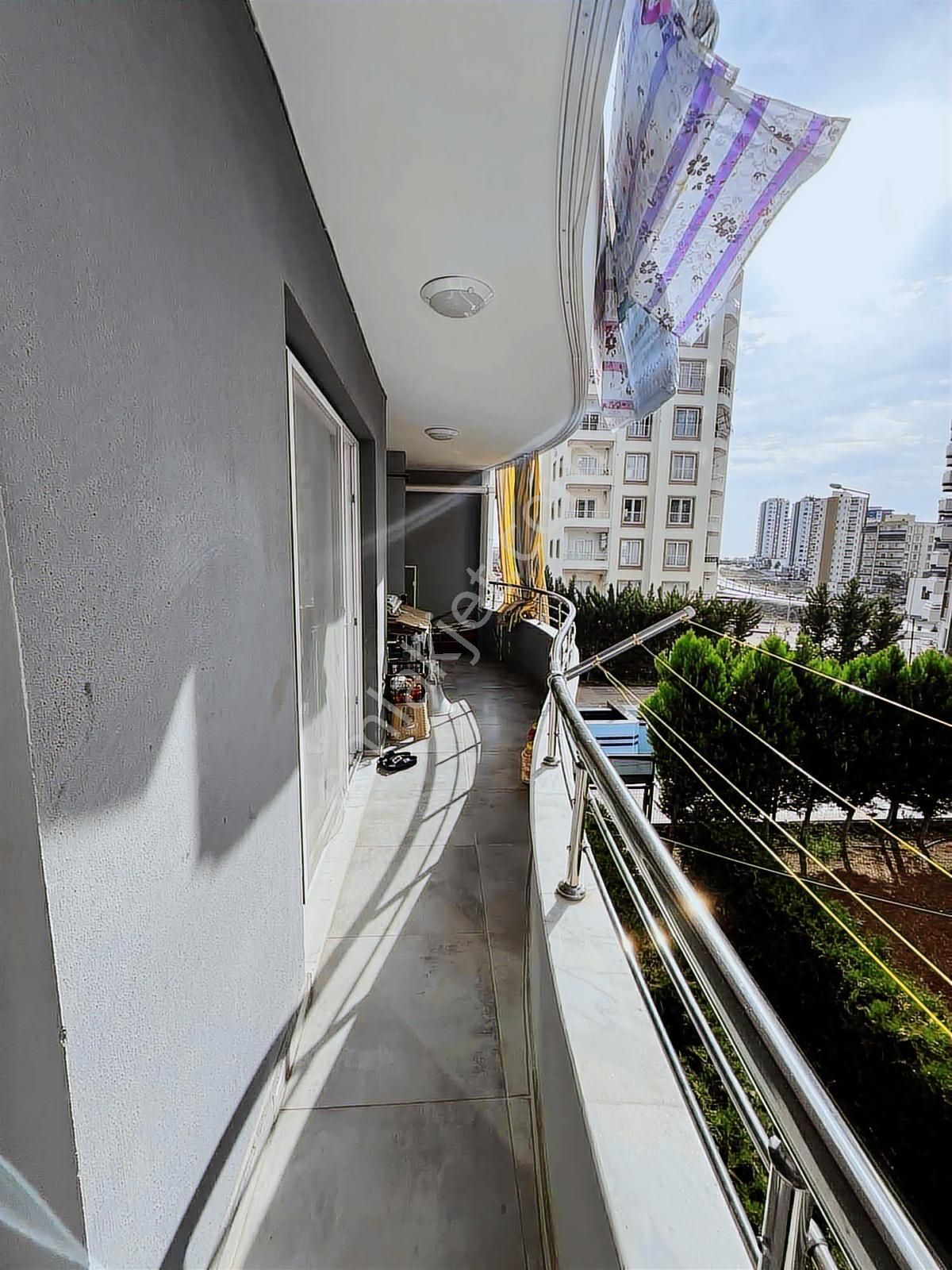 Çukurova Fırın Arkası Geniş Ebeveyn Banyolu Kombili 2+1 Daire - Görsel 21