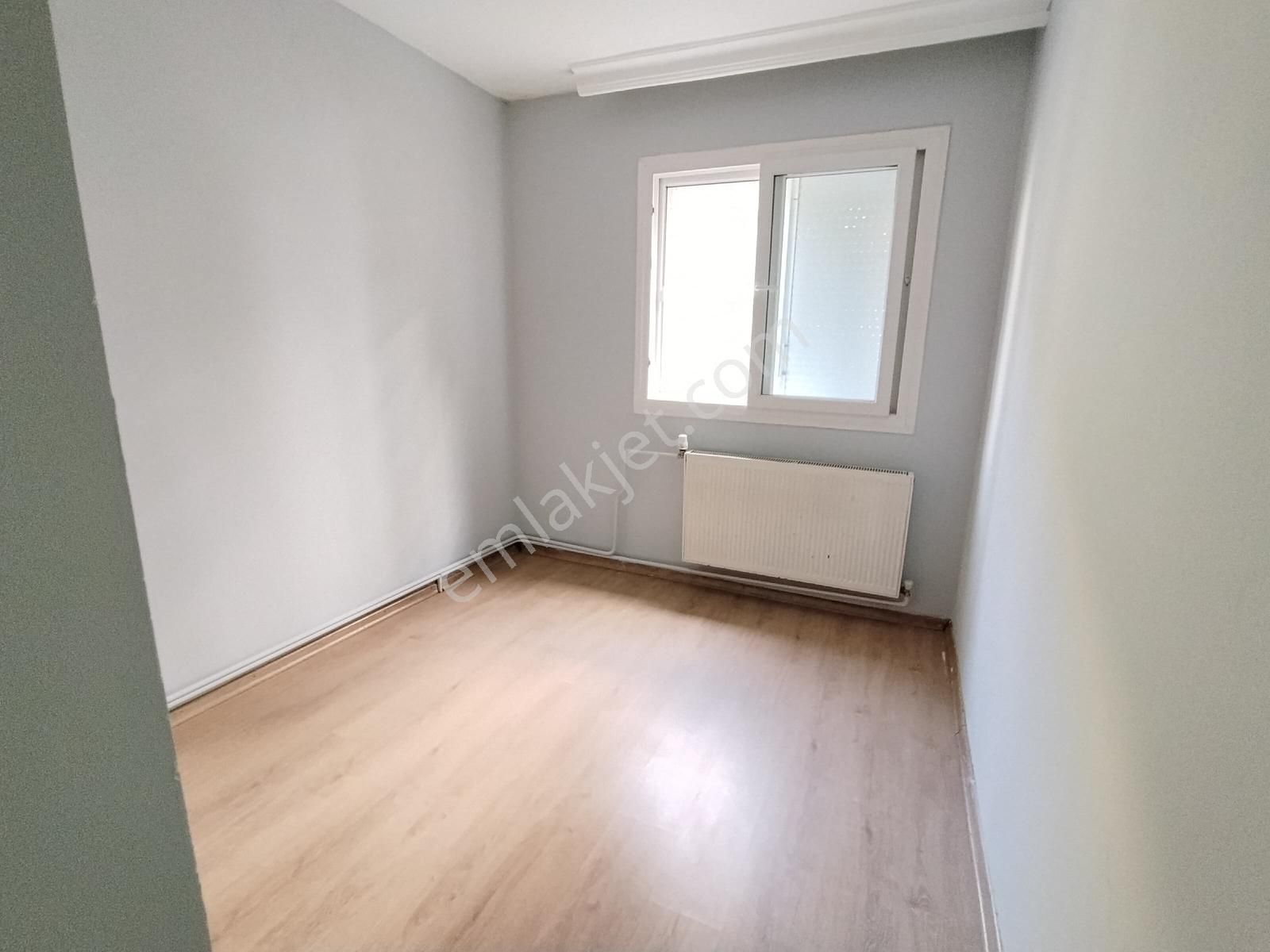 Karşıyaka Atatürk Bulvarında Kombili Bakımlı 3+1 Kiralık Daire - Görsel 22