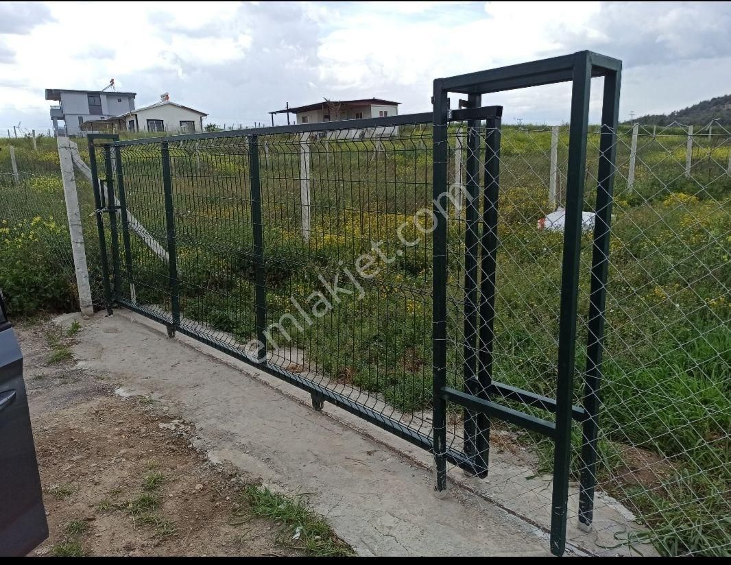 Karaömerli'de Akdeniz Binicilik Arkası Asfalt Kenarı Göl Manzrlı - Görsel 8