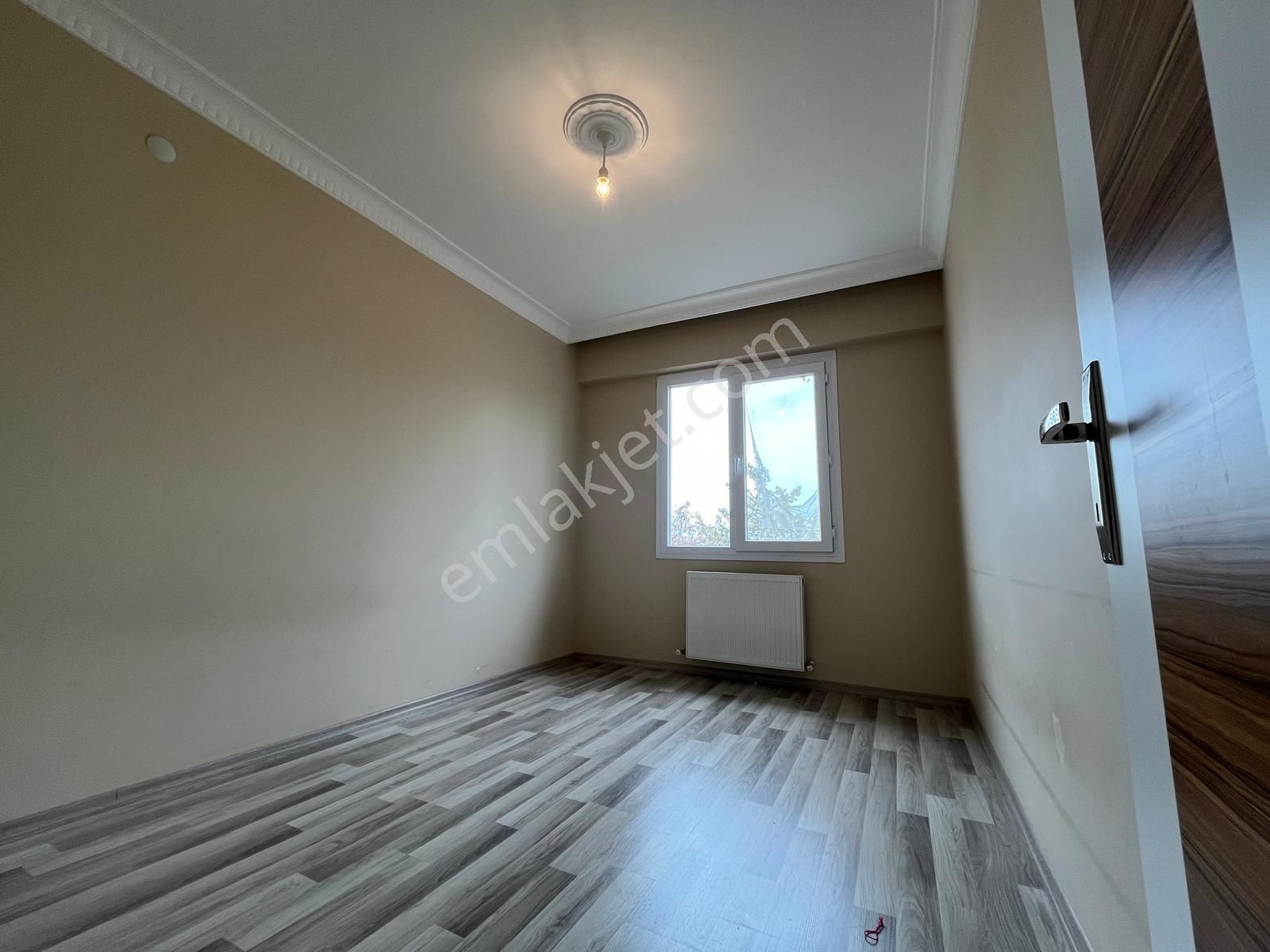 Büyükçekmece De Kiralık Daire 2+1 Havuz Ve Deniz Manzaralı Site - Görsel 4
