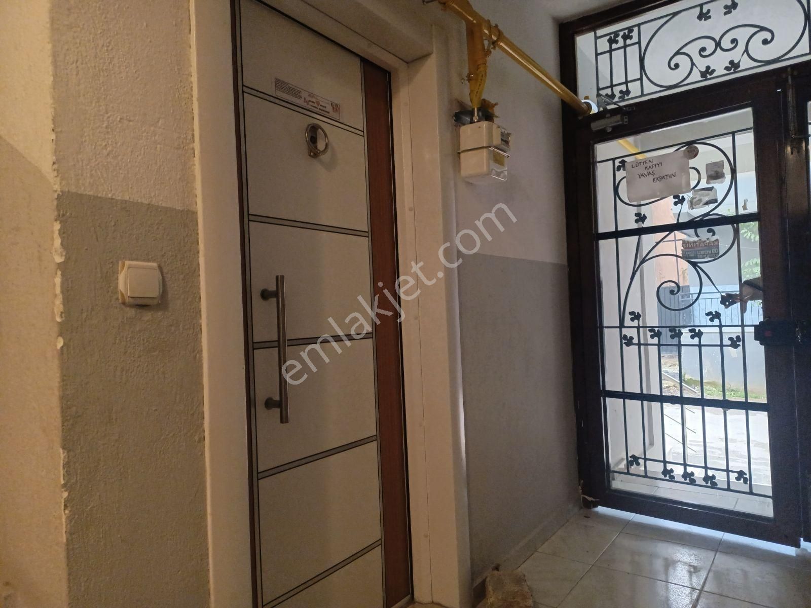 Buket Emlaktan Satılık 2+1 Daire Doğalgazlı Yüksek Giriş - Görsel 3