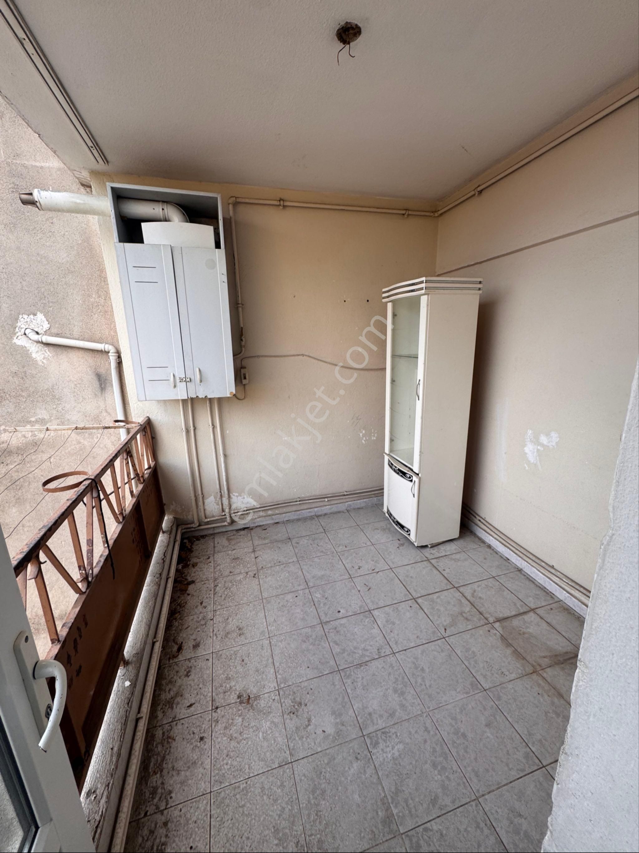 Veysel Karani Mahallesinde 2+1 Kiralık Daireler - Görsel 28