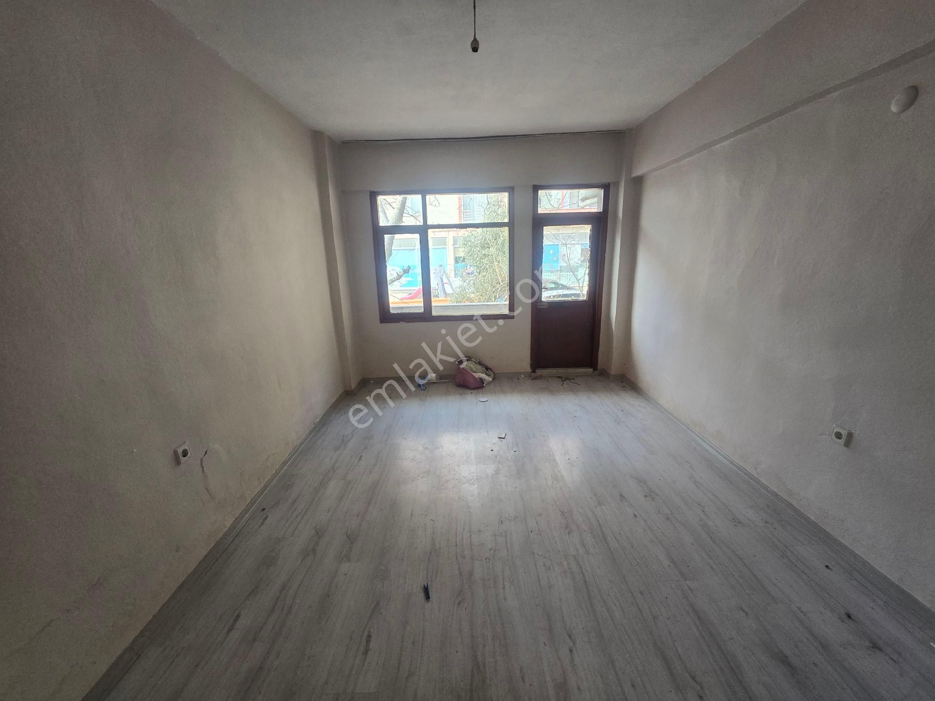 Gelibolu Yazıcızade'de Satılık Yüksek Giriş2+1daire Han Emlaktan - Görsel 7