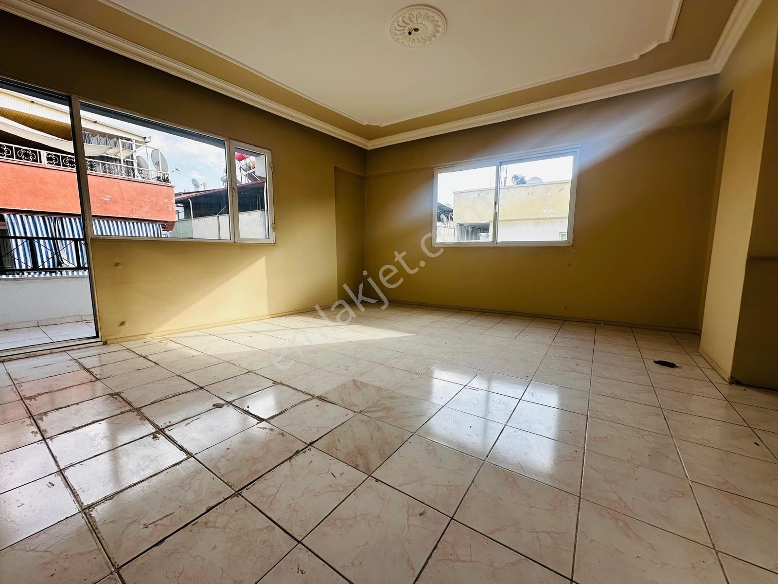 🏡 Göl-san Gayrimenkul’den 🏡 Kurtuluş Mahallesinde Geniiiiş 2+1 !!! - Görsel 3