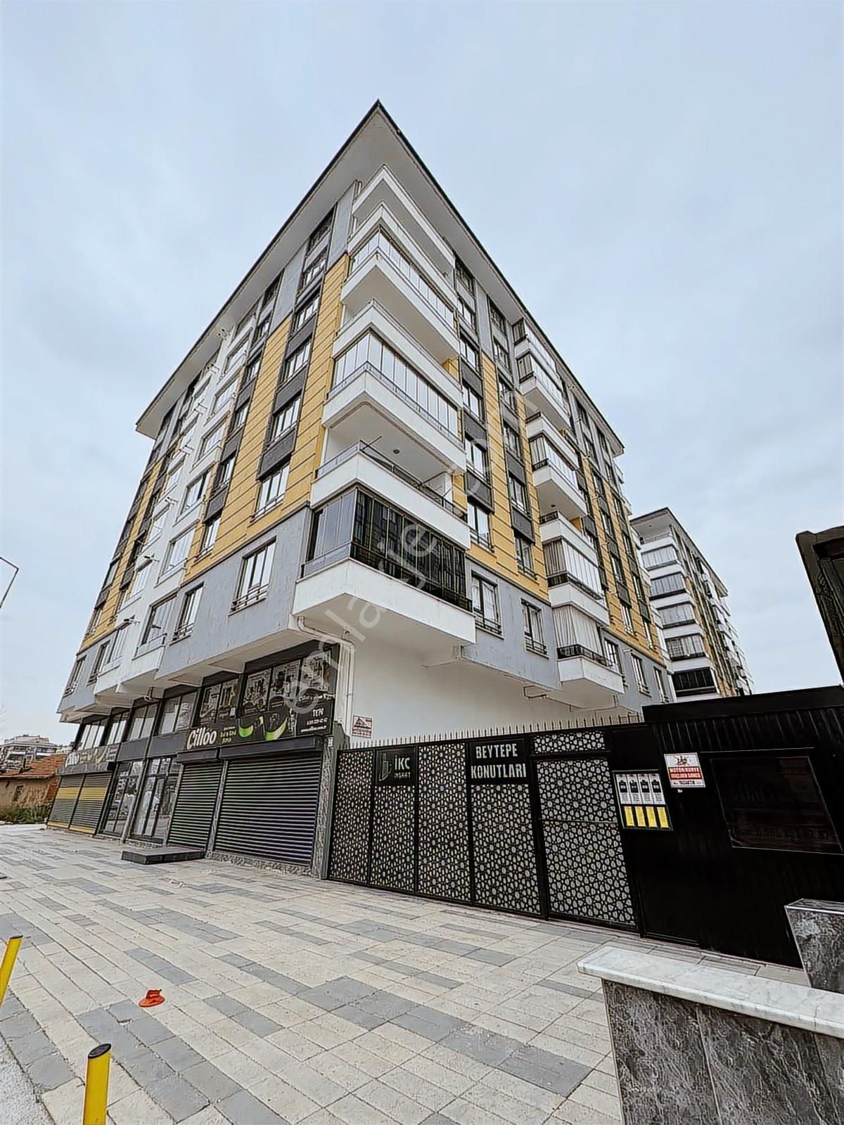 Fetih Cad. Yakını Beytepe Konutları'nda Satılık 2+1 Geniş Daire - Görsel 18