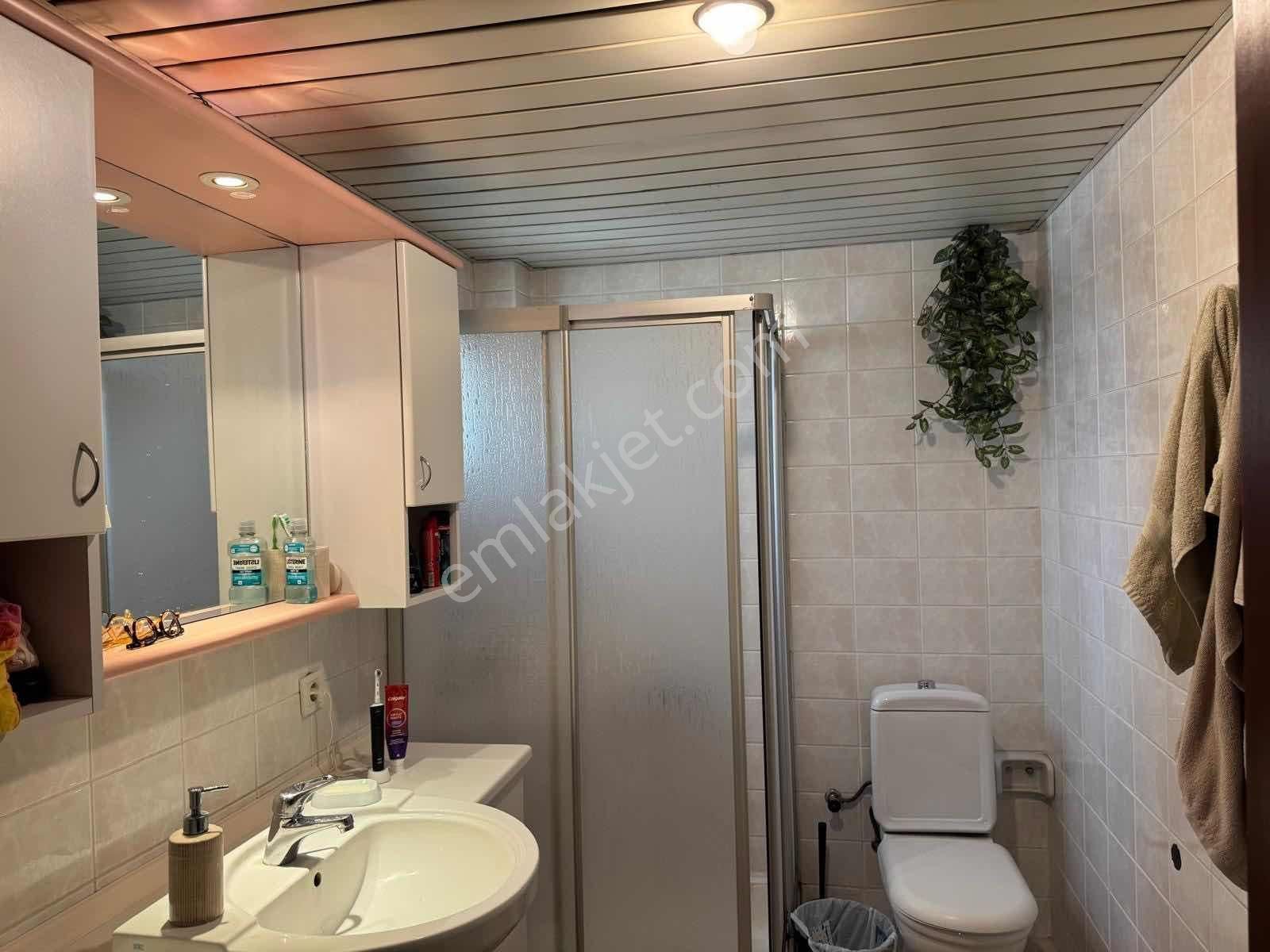 Bizimkent Sitesinde Bakımlı D Tipi 1+1 Daire - Görsel 11