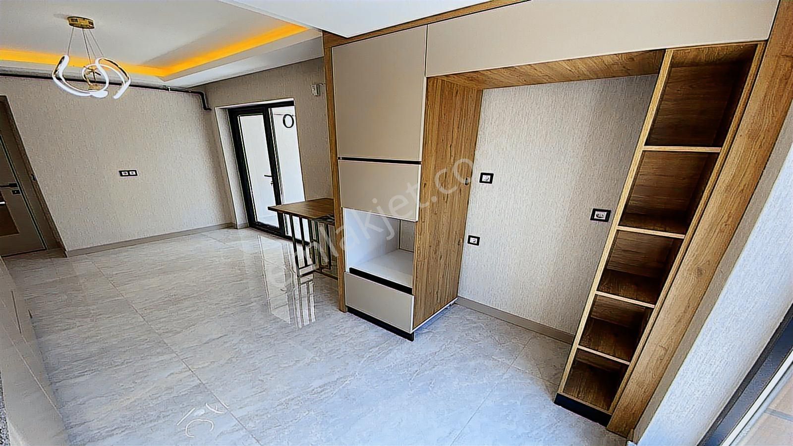 Yenikent Emlak'tan Bölgenin En Özel 3+1 Satılık Dairesi Sizlerl - Görsel 3