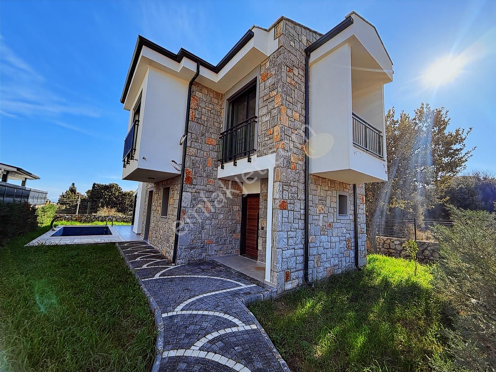 Datça Burgaz'da Satılık 3+1 Tam Müstakil Havuzlu Sıfır Villa - Görsel 12