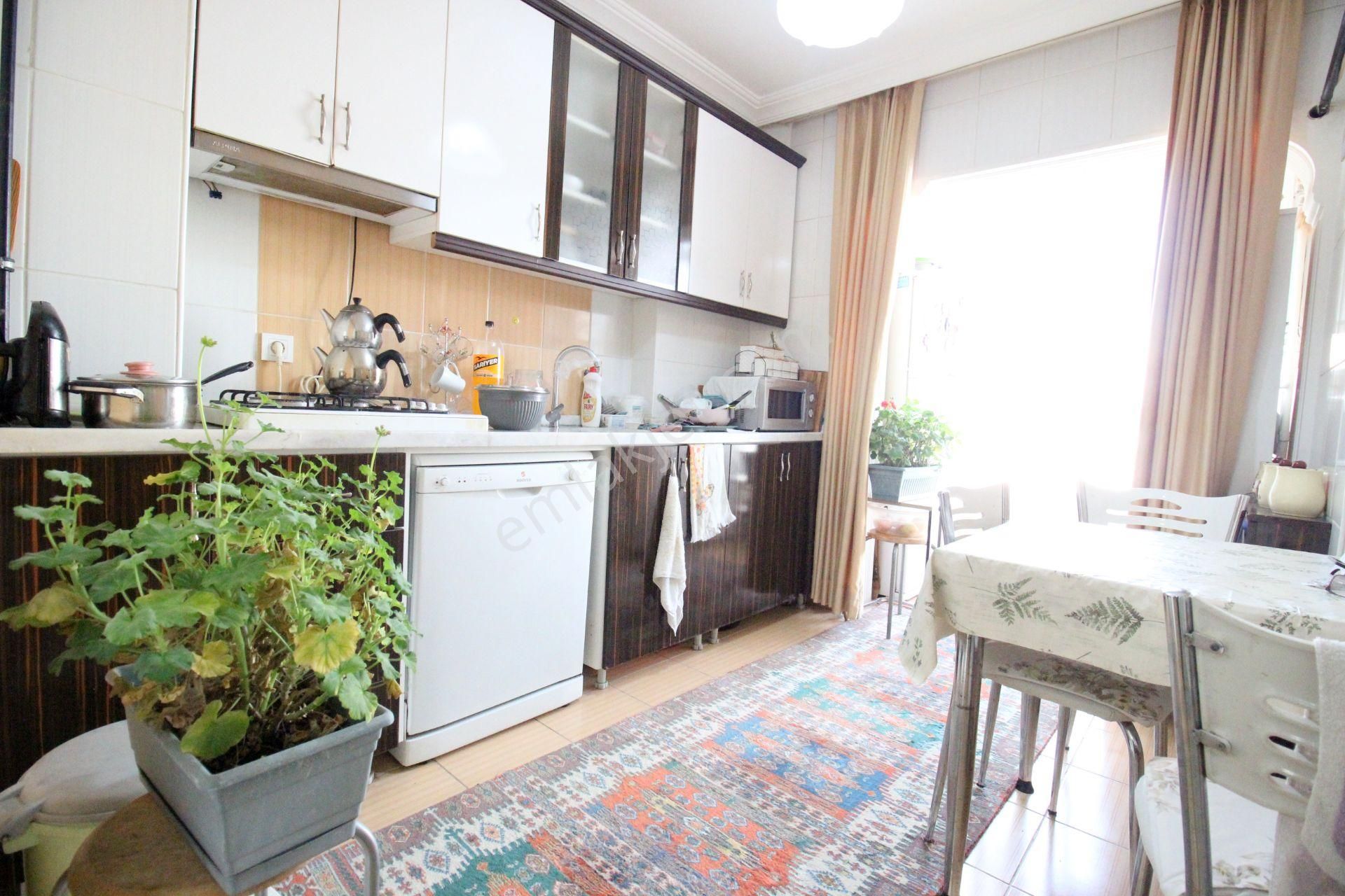 Hemdem Gayrimenkul'den Etiler 'de Merkeze Yakın Ön Cephe 2+1 Satılık Daire - Görsel 3