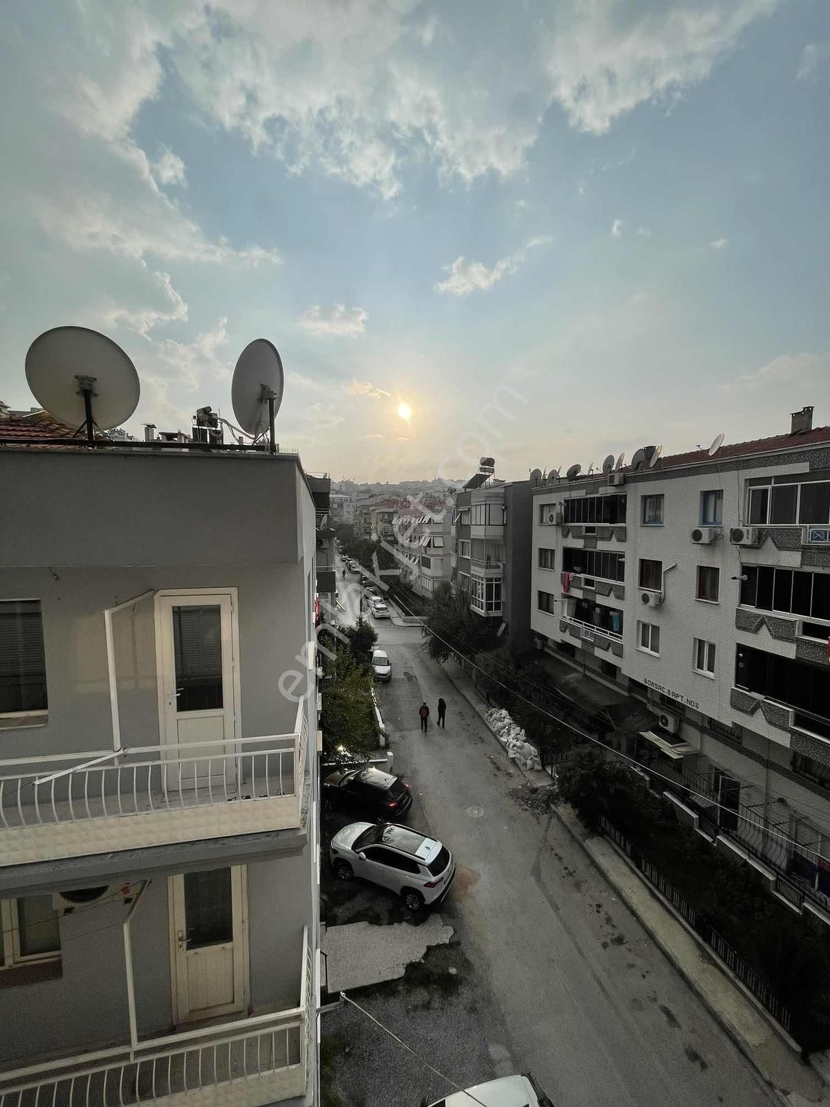 Bahçelievler Cad Yakını 3+1 Arakat Aydınlık Geniş Satlık - Görsel 29