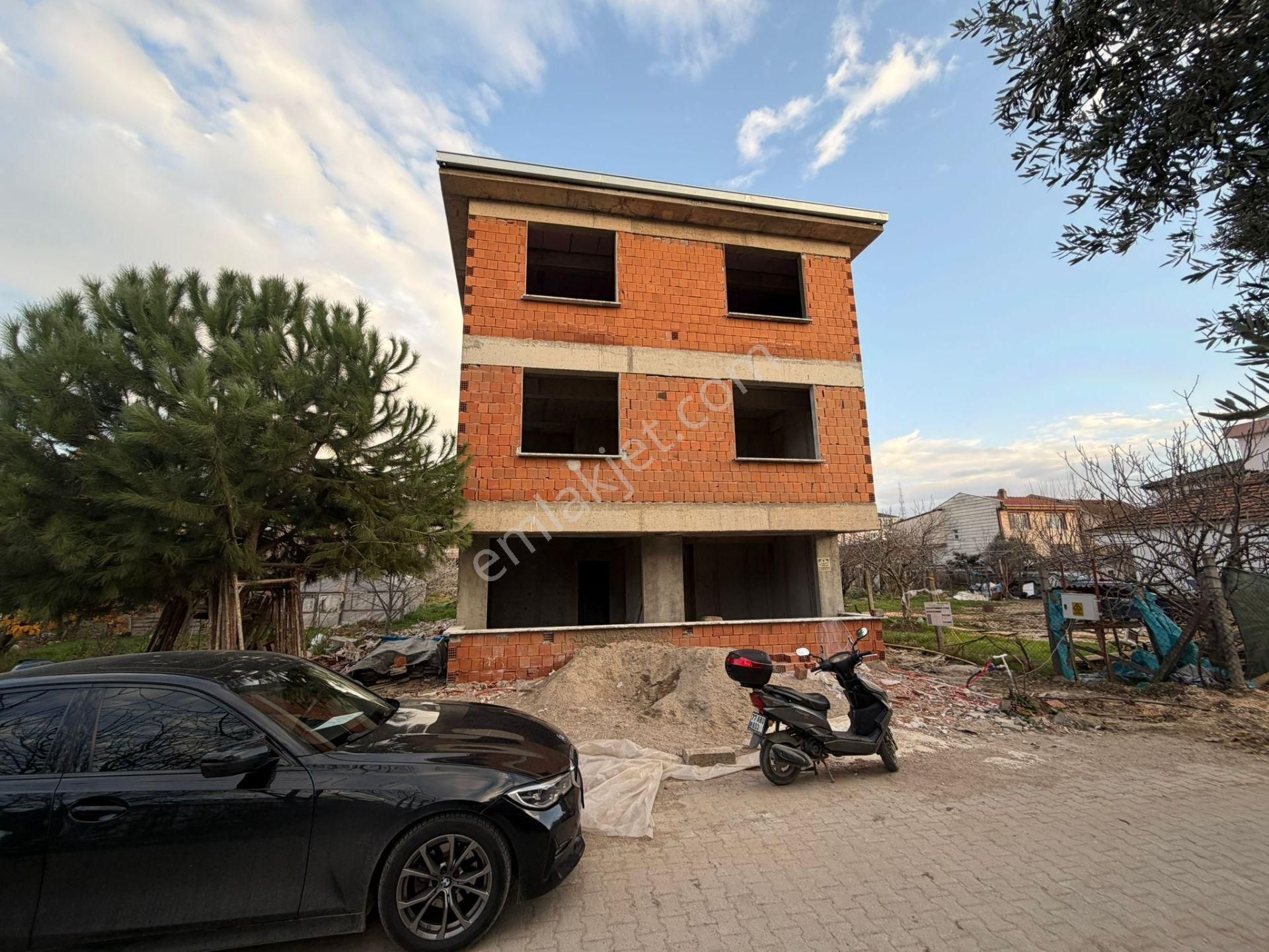 Yalova Merkezde Ağustosta Teslim 2+1 Daire - Görsel 3