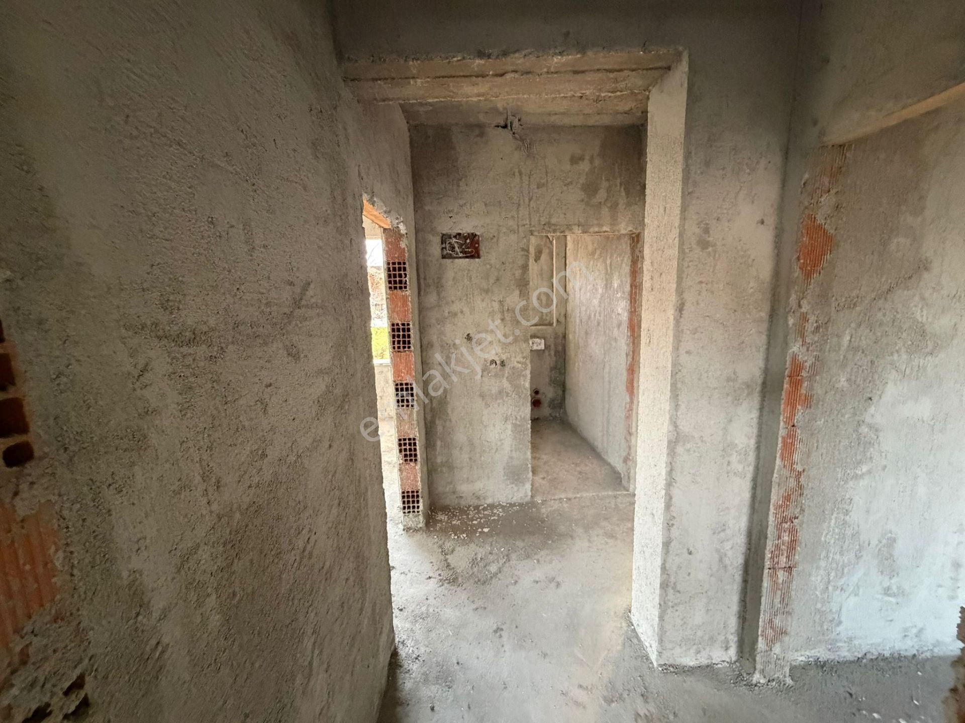 Yalova Merkezde Ağustosta Teslim 2+1 Daire - Görsel 15