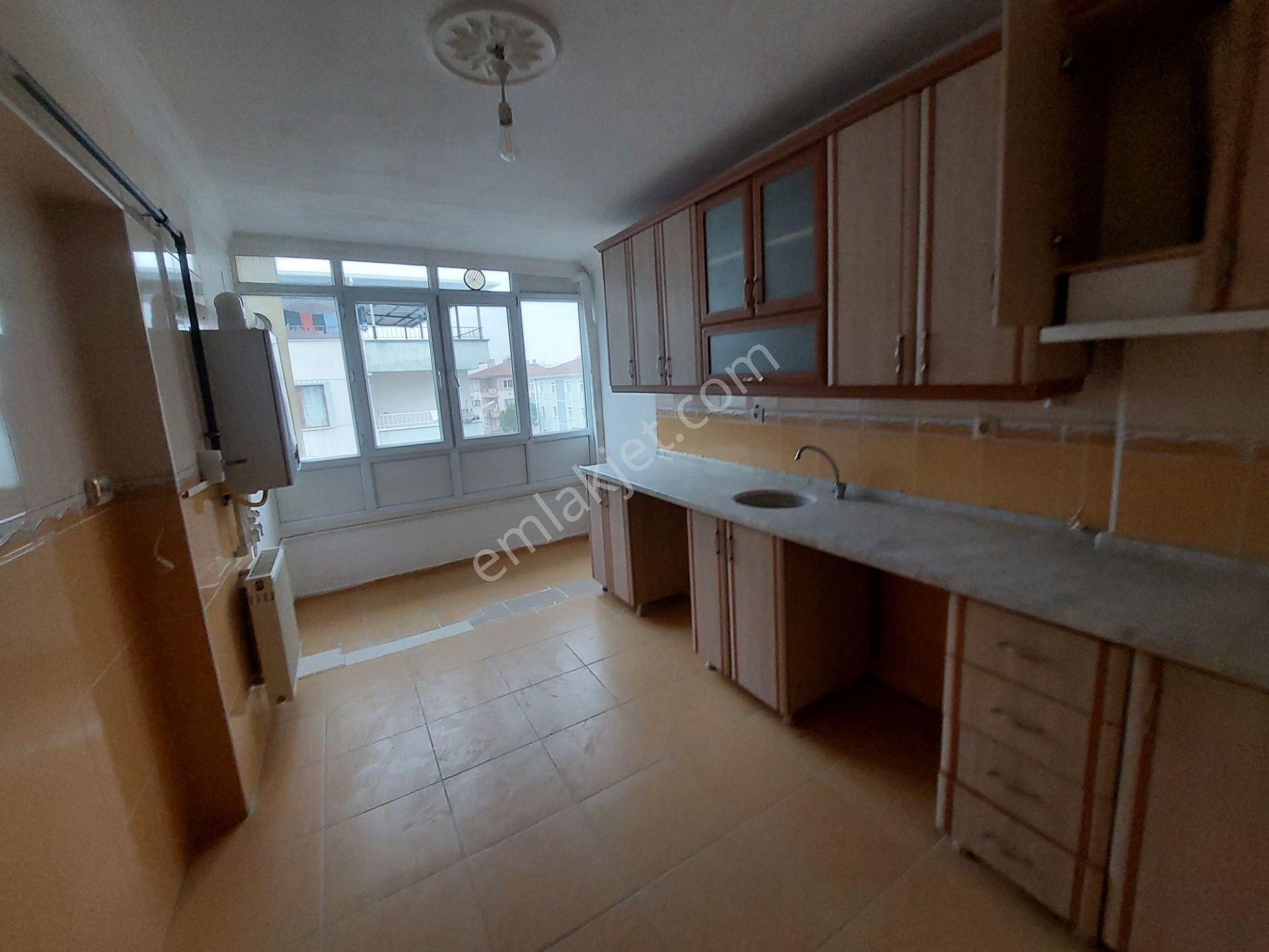Sincana Kşemsettin Mah Köşe Başı Salon Bağımsız Satılık 3+1daire - Görsel 14